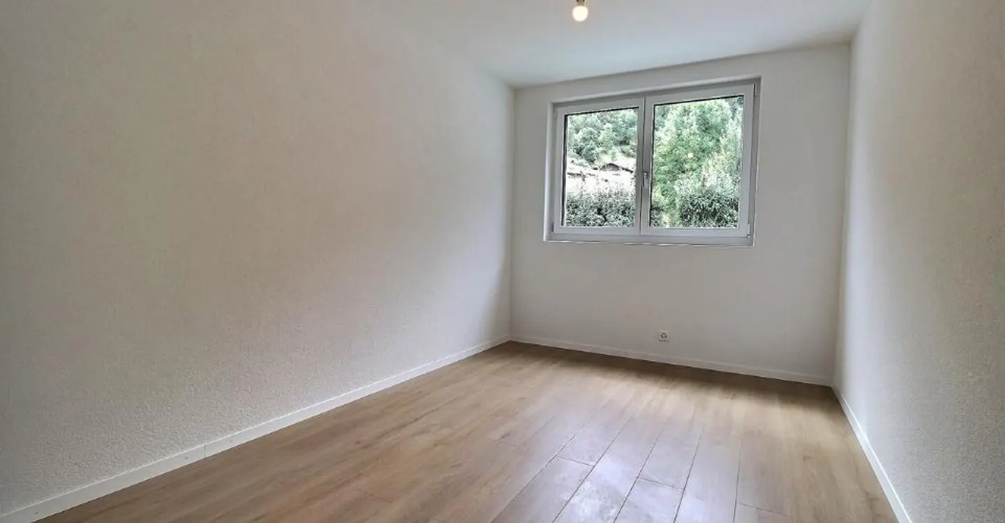Ampio appartamento di 4,5 stanze in affitto! - Foto 5 di 10