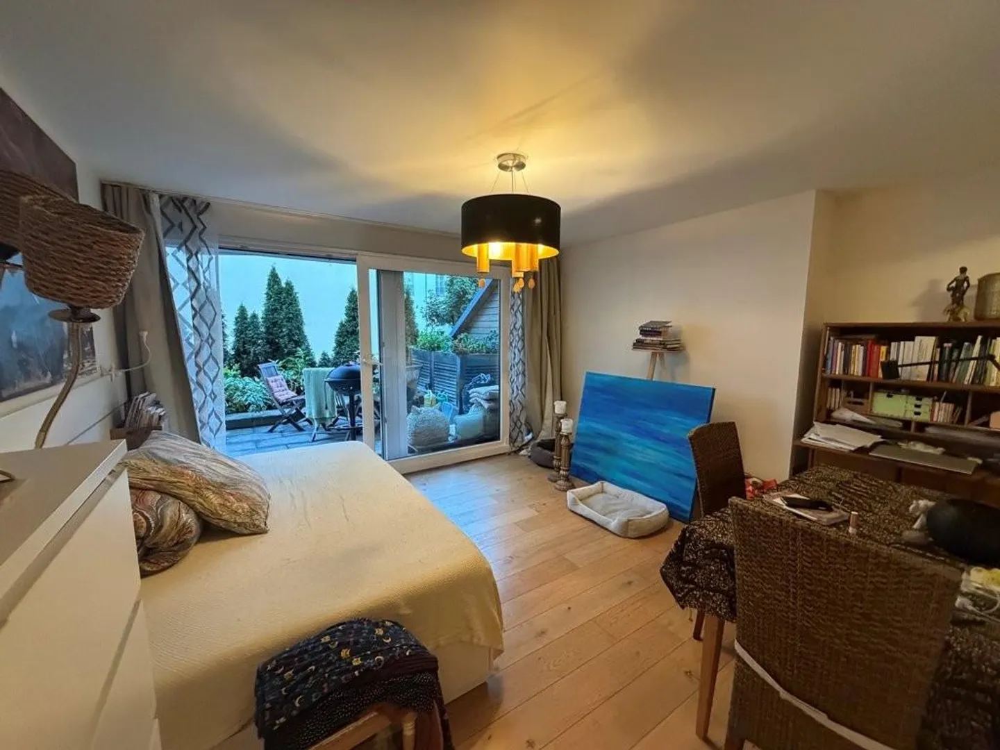 Beautiful living in a central location! - Photo 2 of 9