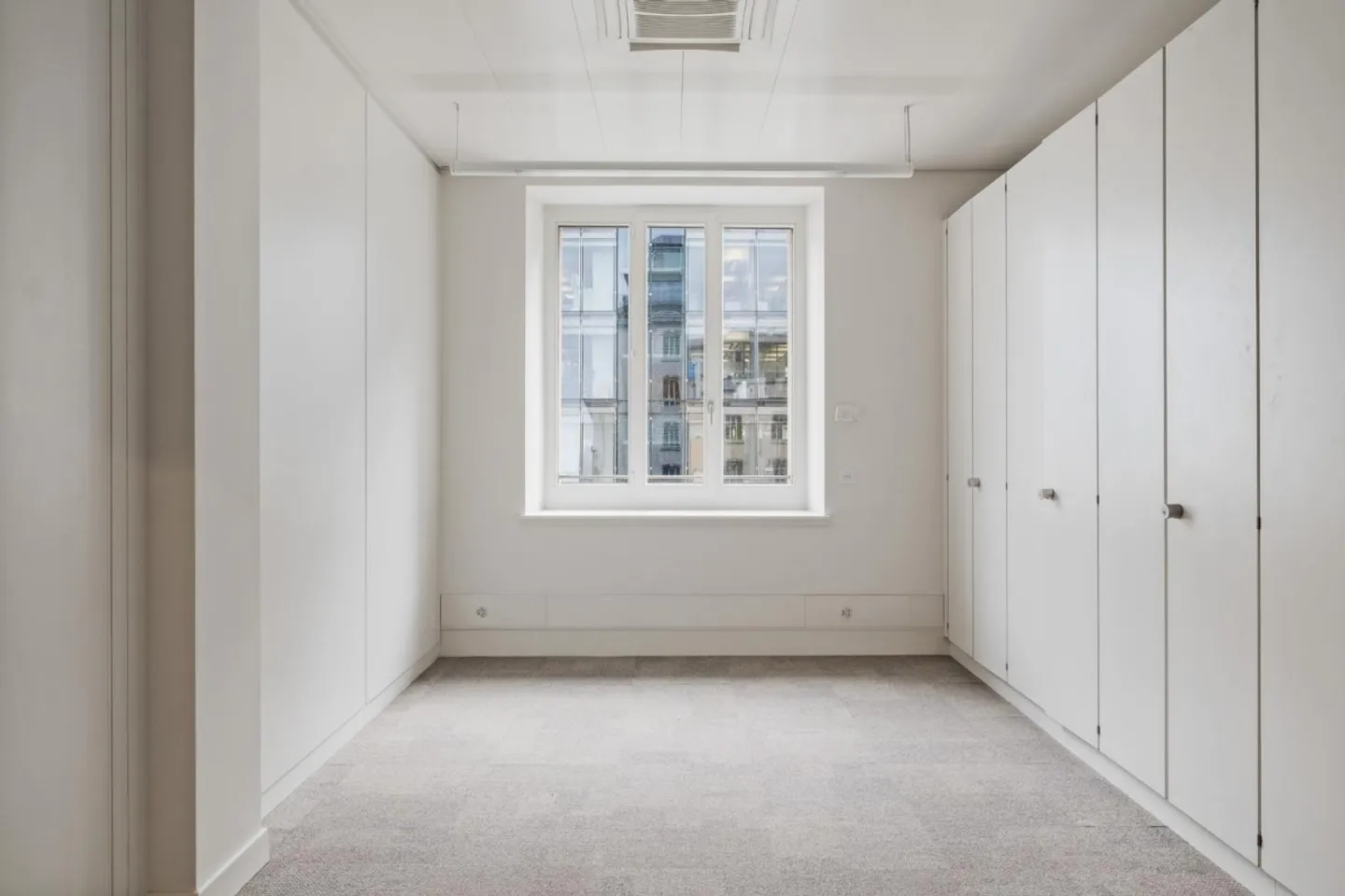 Gewerbefläche in Sécheron - Foto 5 von 11