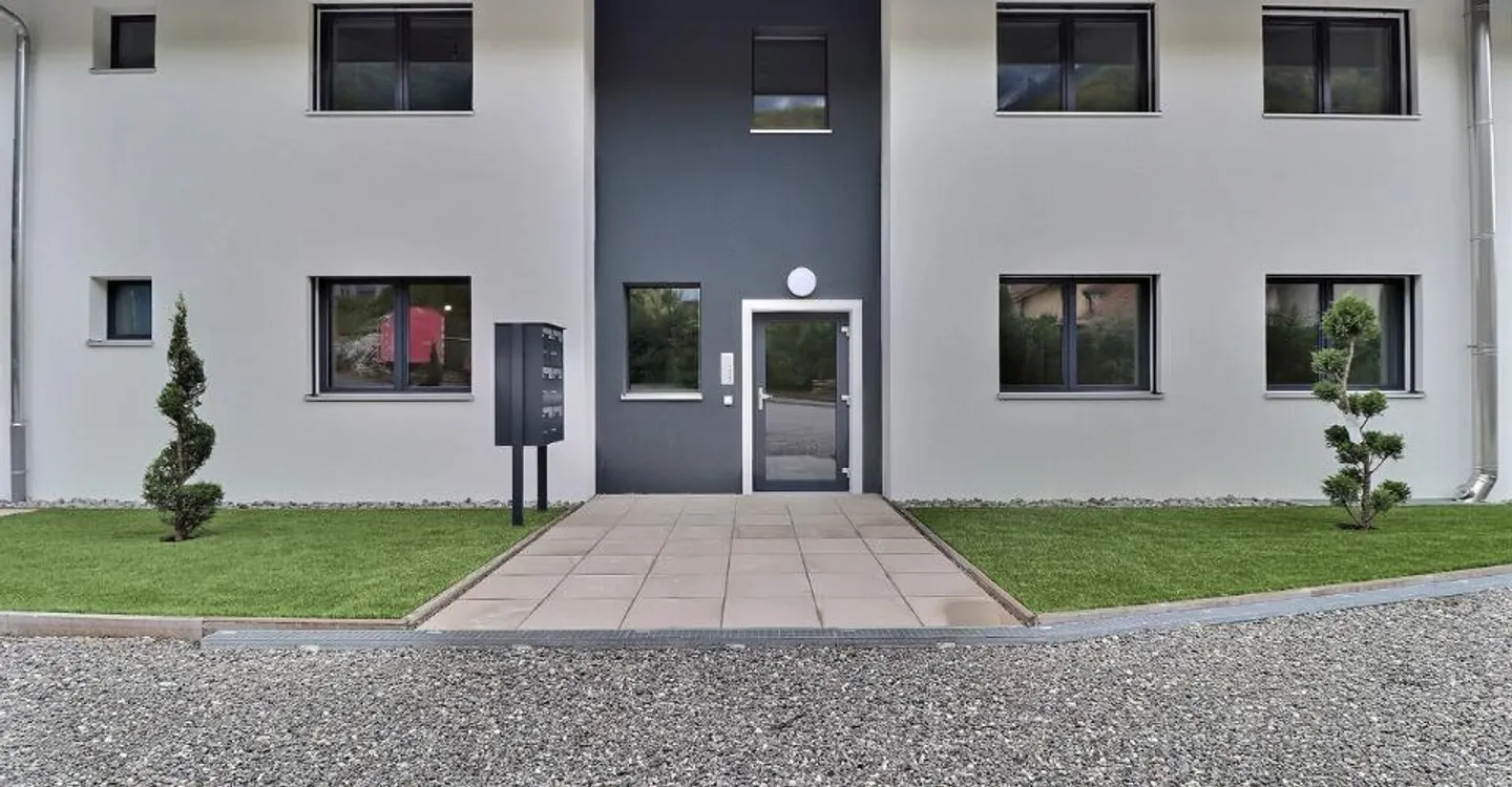 Ampio appartamento di 4,5 stanze in affitto! - Foto 10 di 10