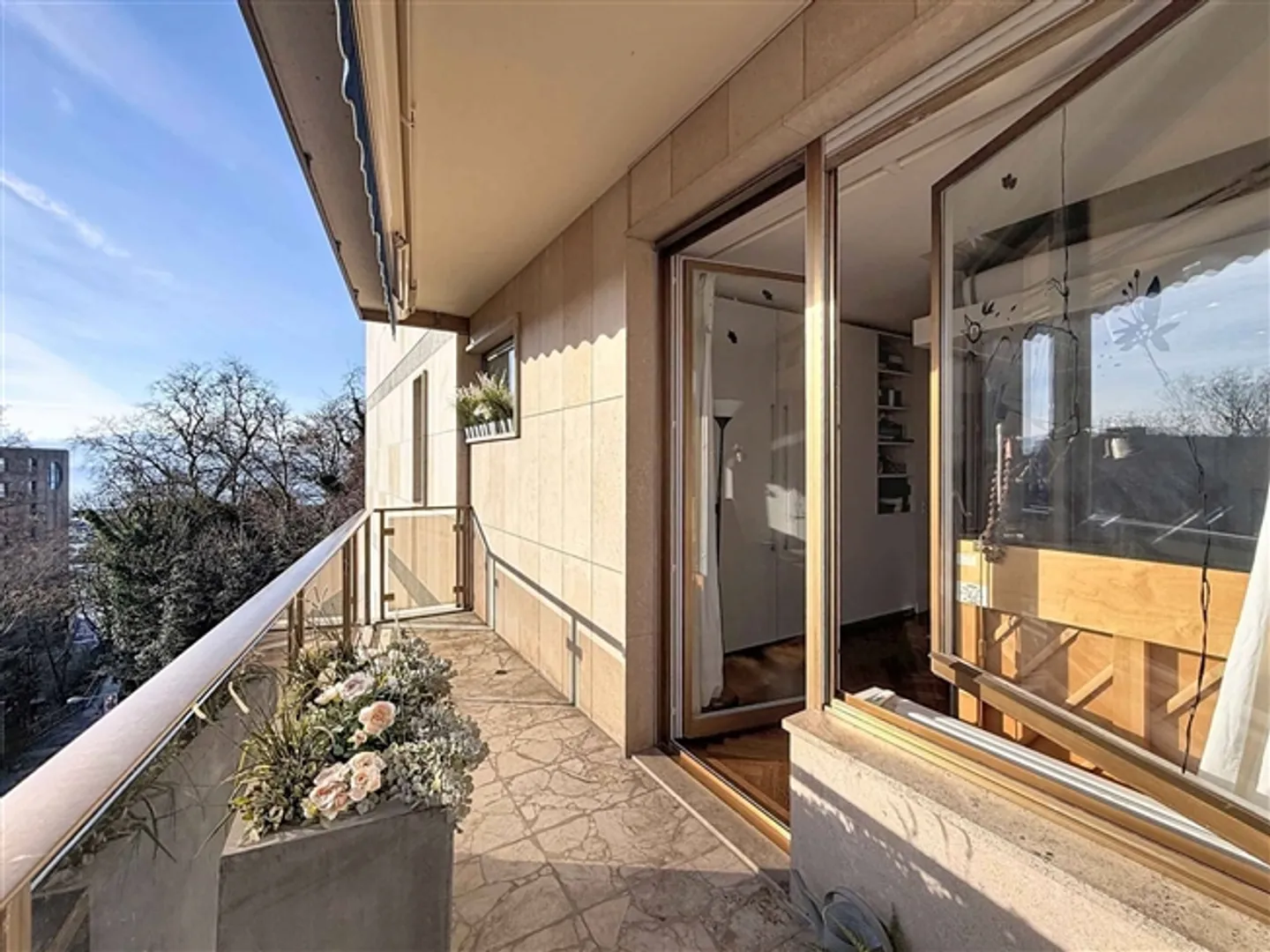 Nel cuore di Ouchy, lussuoso appartamento di 7 stanze con vista sul lago - Foto 11 di 13