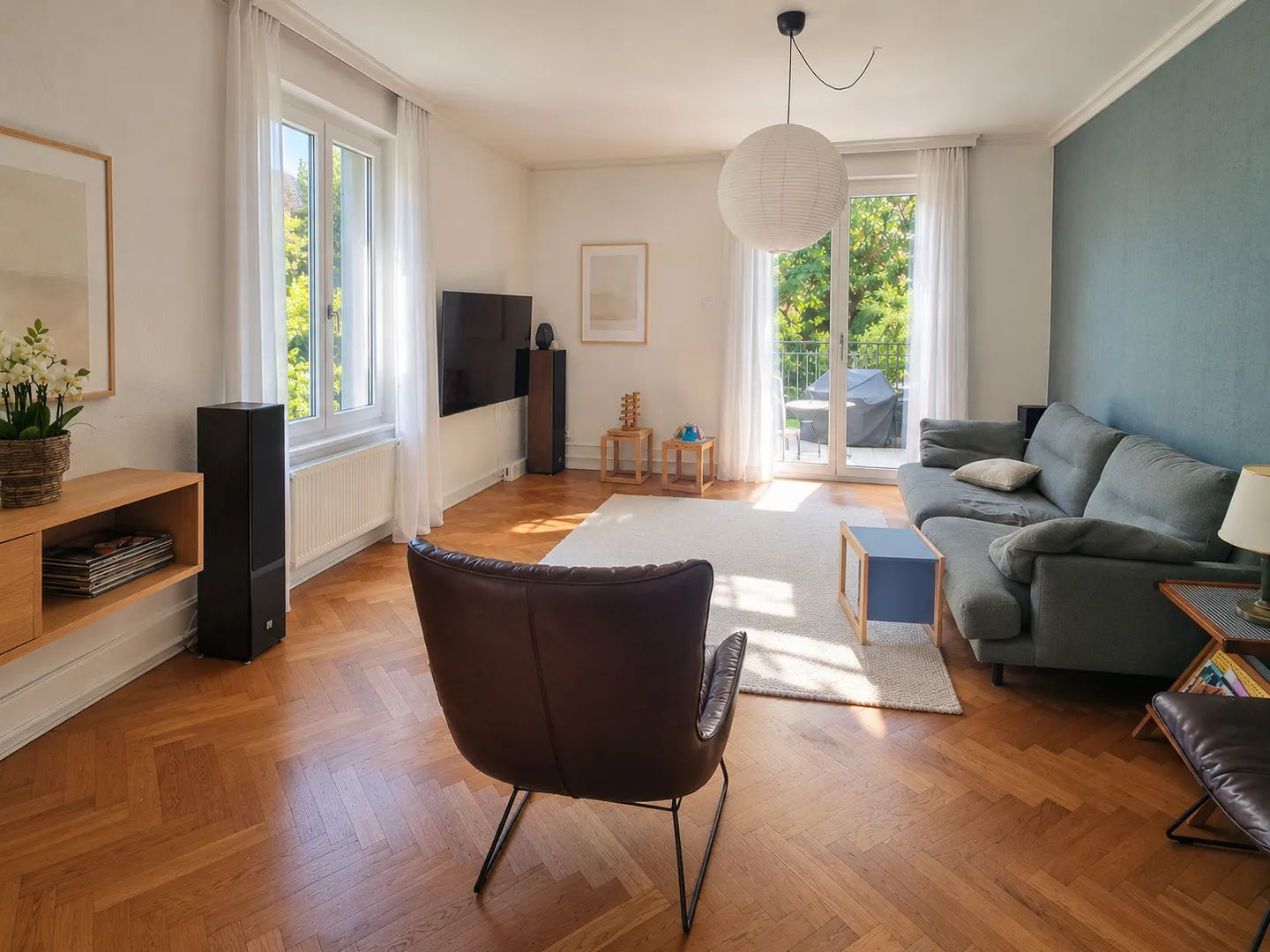 Bright Apartment with Garden - Photo 1 of 10