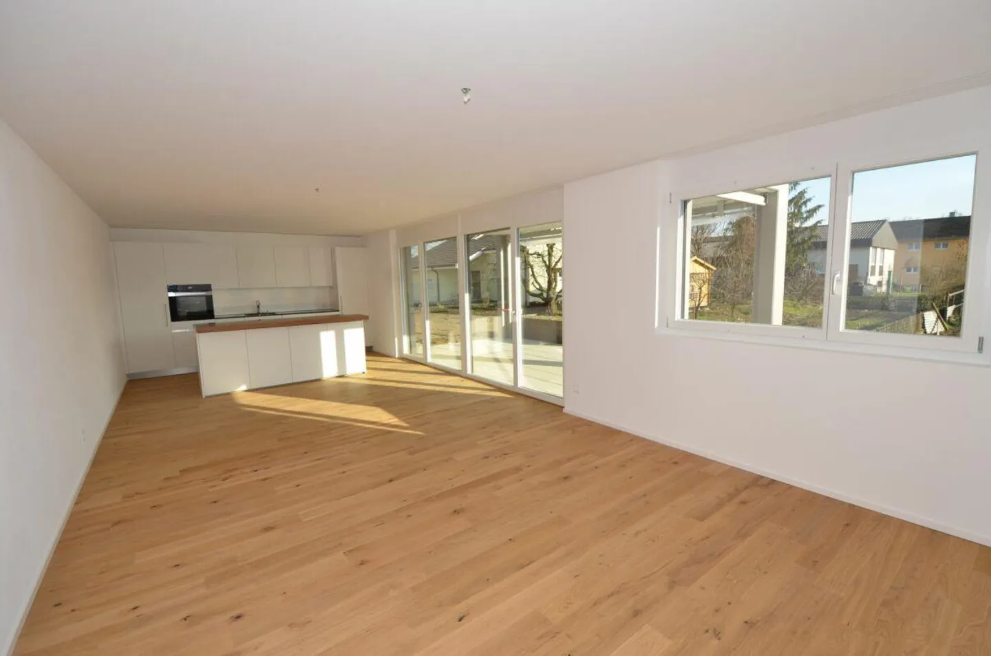 Dreamlike ground-floor apartment in idyllic location - Photo 3 of 10