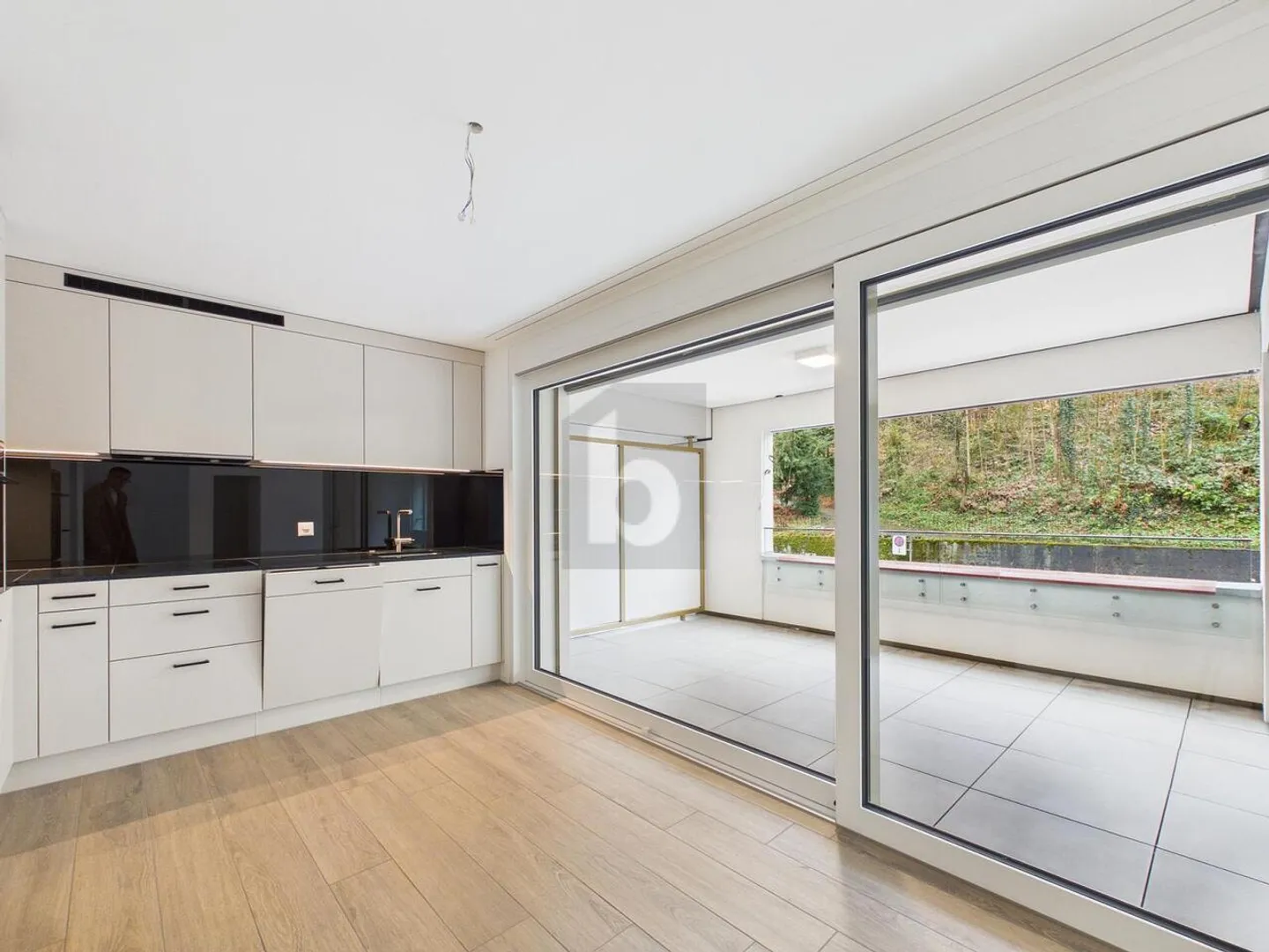 NUOVA COSTRUZIONE DI ALTA QUALITÀ CON DUE GRANDI BALCONI - Foto 4 di 6