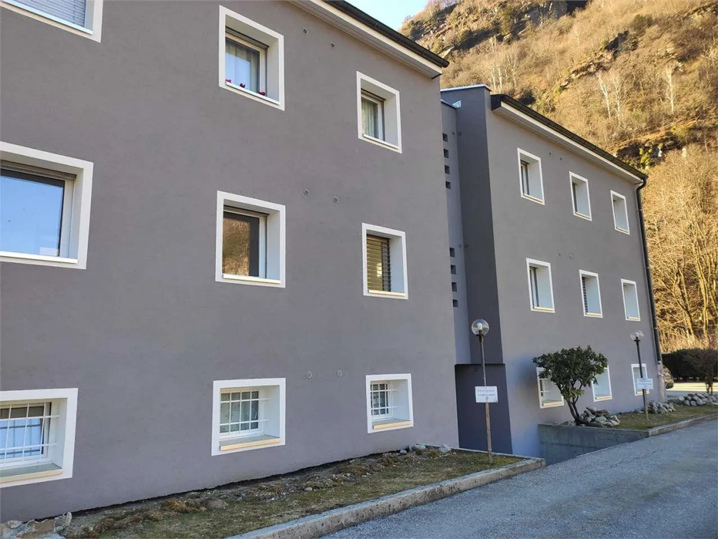 Iragna, rental 3.5 rooms - Photo 2 of 9