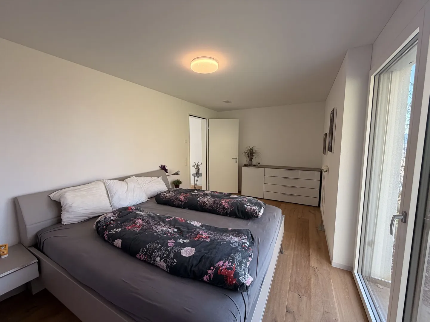 Belle appartement en terrasse en attique à louer dans un emplacement central mais verdoyant - Photo 7 sur 12