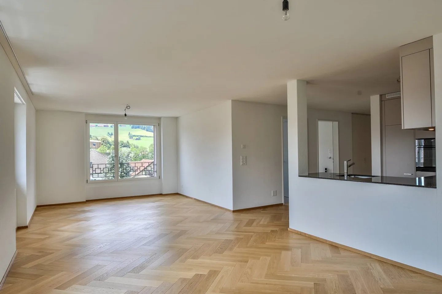 Hell, modern, central - Your new home? - Photo 3 of 9