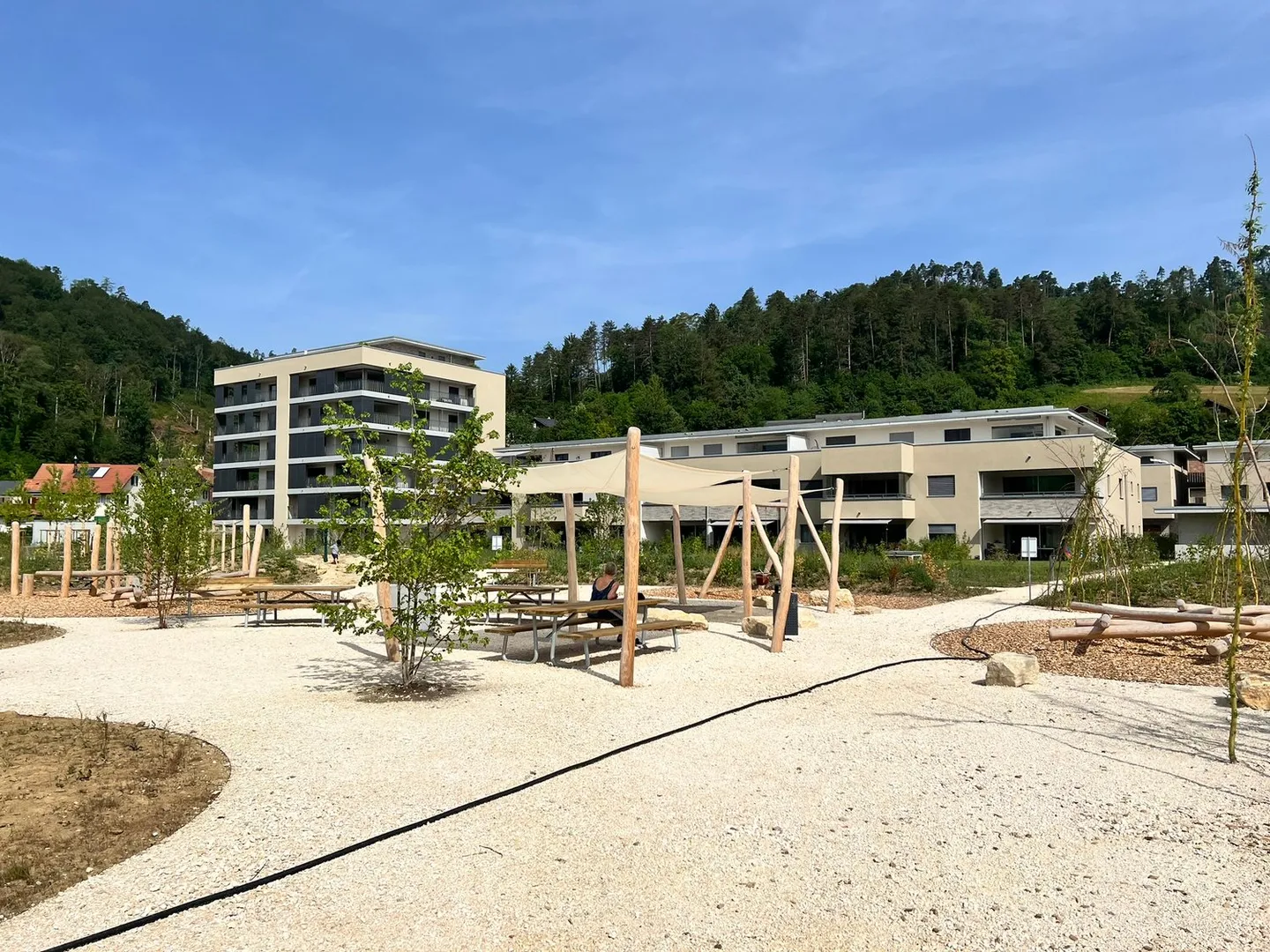 Moderne 4.5-Zimmer-Wohnung mit Balkon in Zwingen - Foto 16 di 17