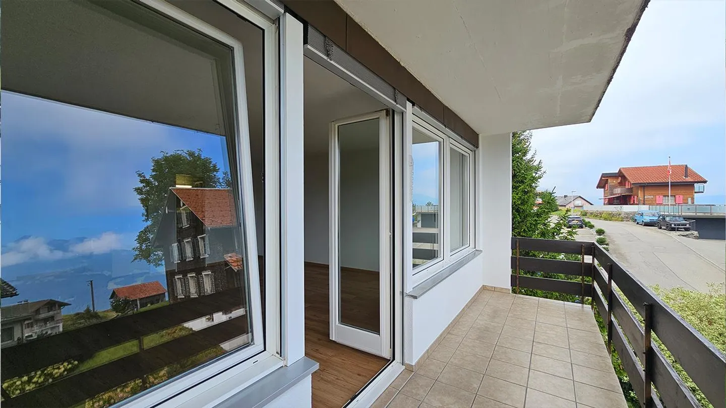 Appartement rénové de 1,5 pièce dans un emplacement central - Photo 5 sur 6