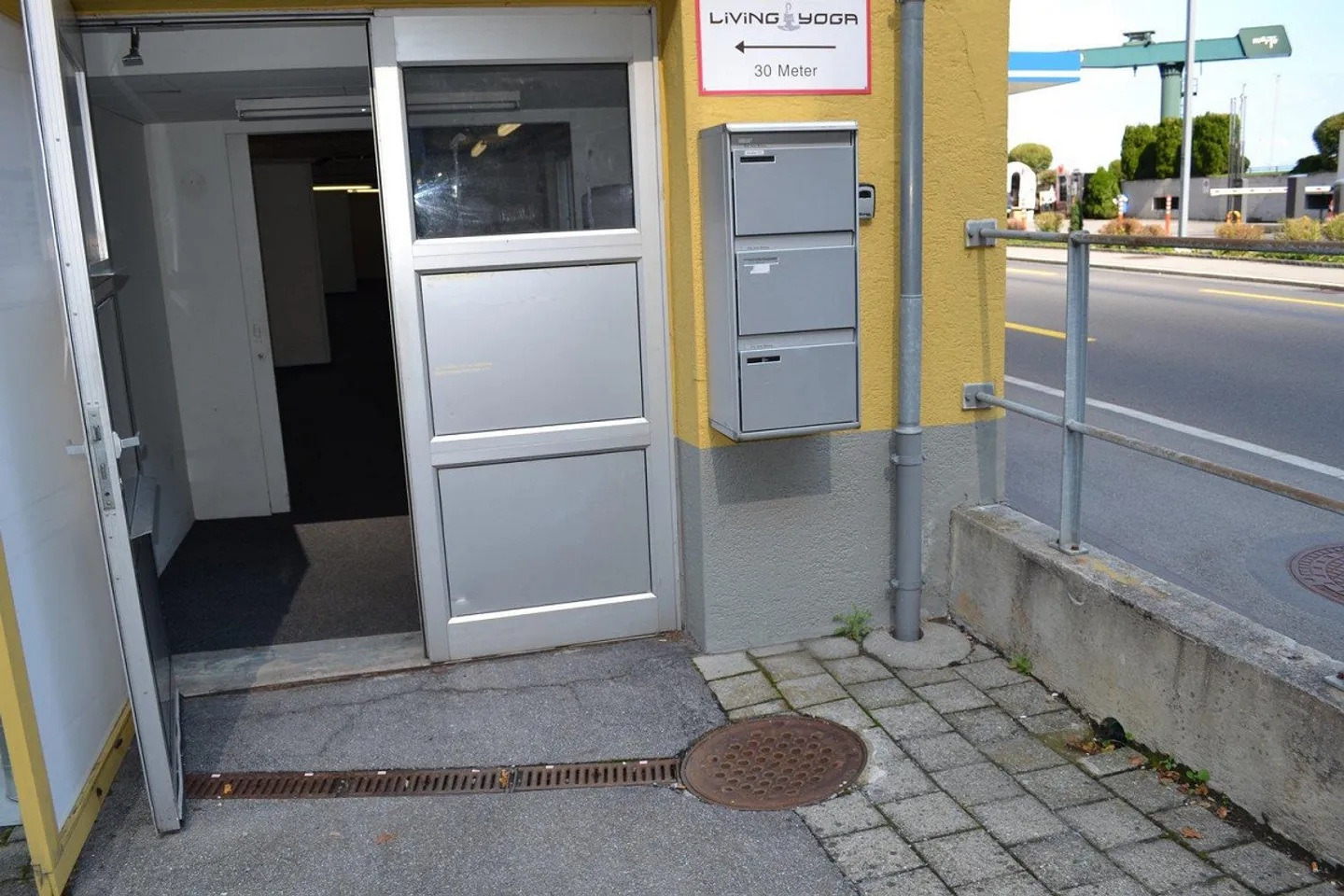 Rivista dell'artigiano/Magazzino in affitto a Hergiswil - Foto 4 di 5