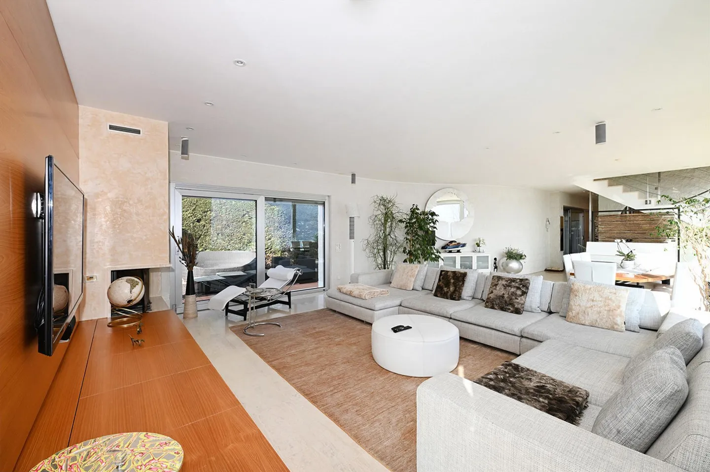 Villa panoramica esclusiva in stile design - Foto 7 di 17
