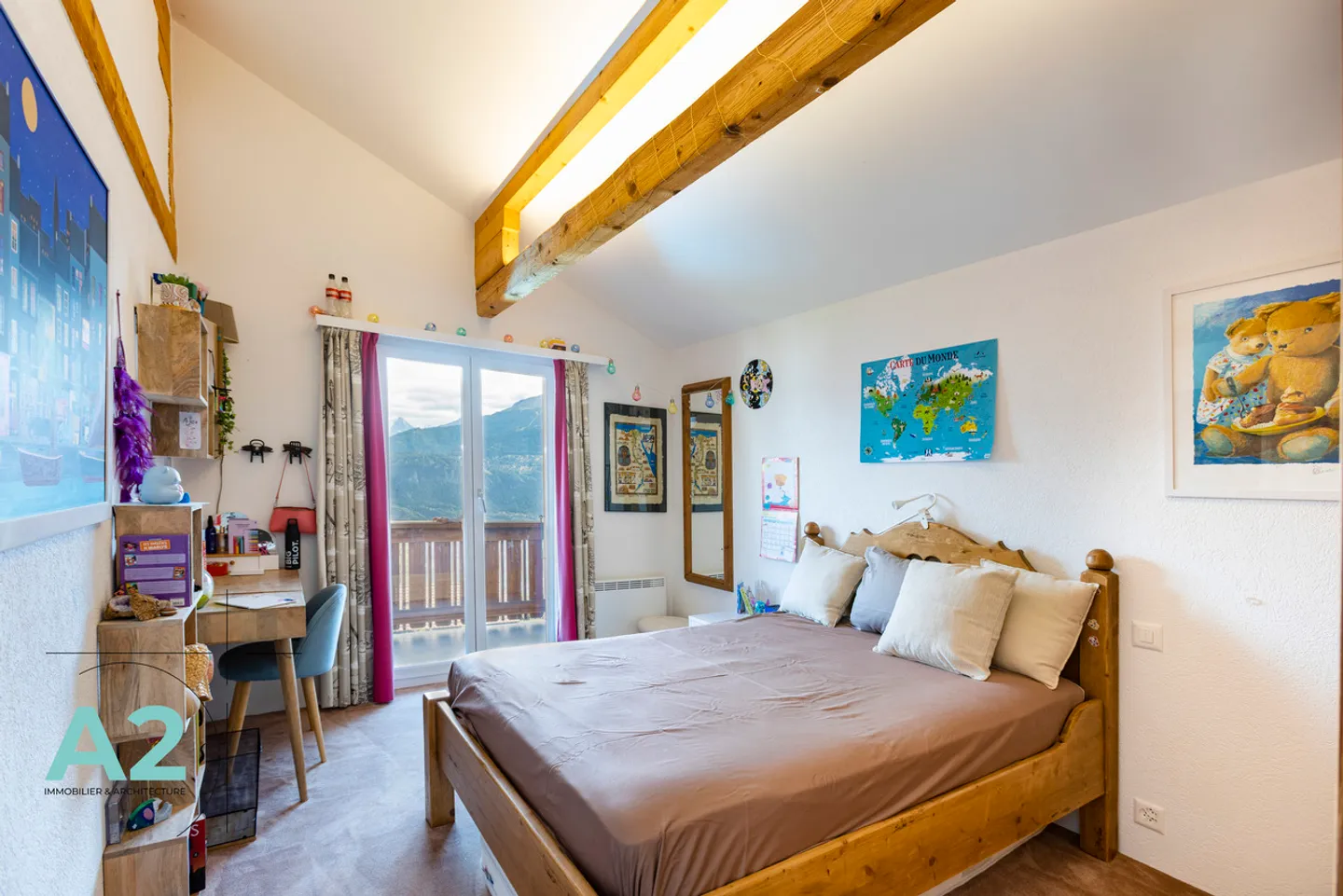 Belle maison entièrement rénovée - Photo 8 sur 21