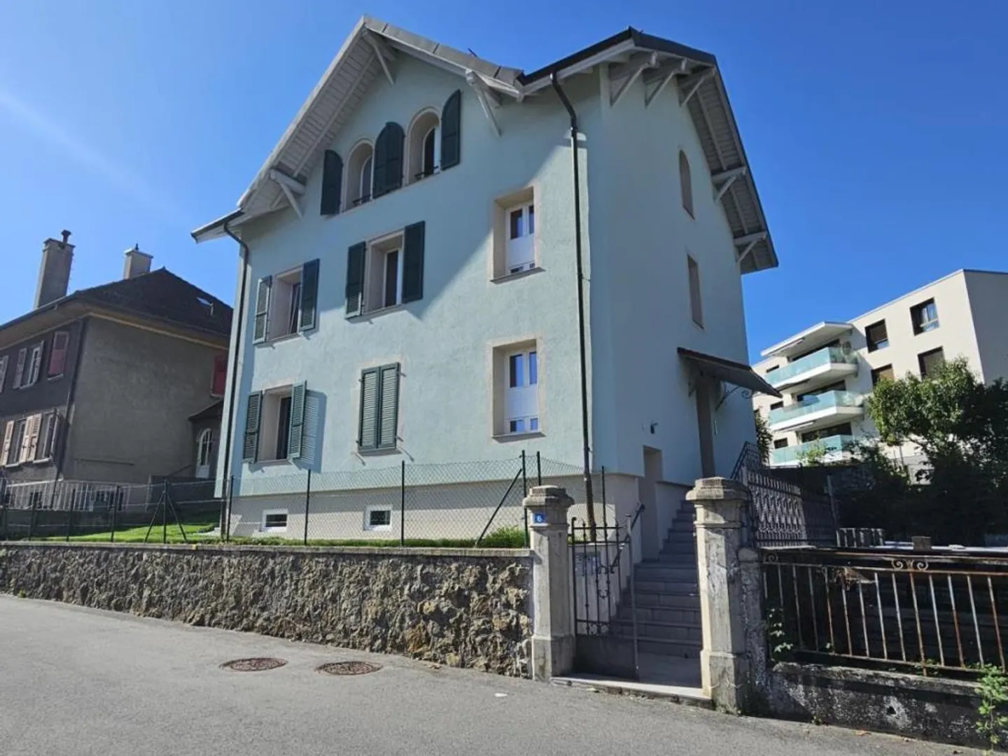 Edificio residenziale - Foto 2 di 10