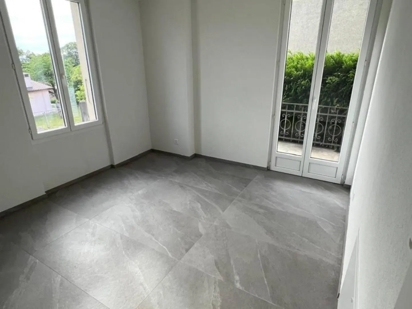 Edificio residenziale - Foto 6 di 10