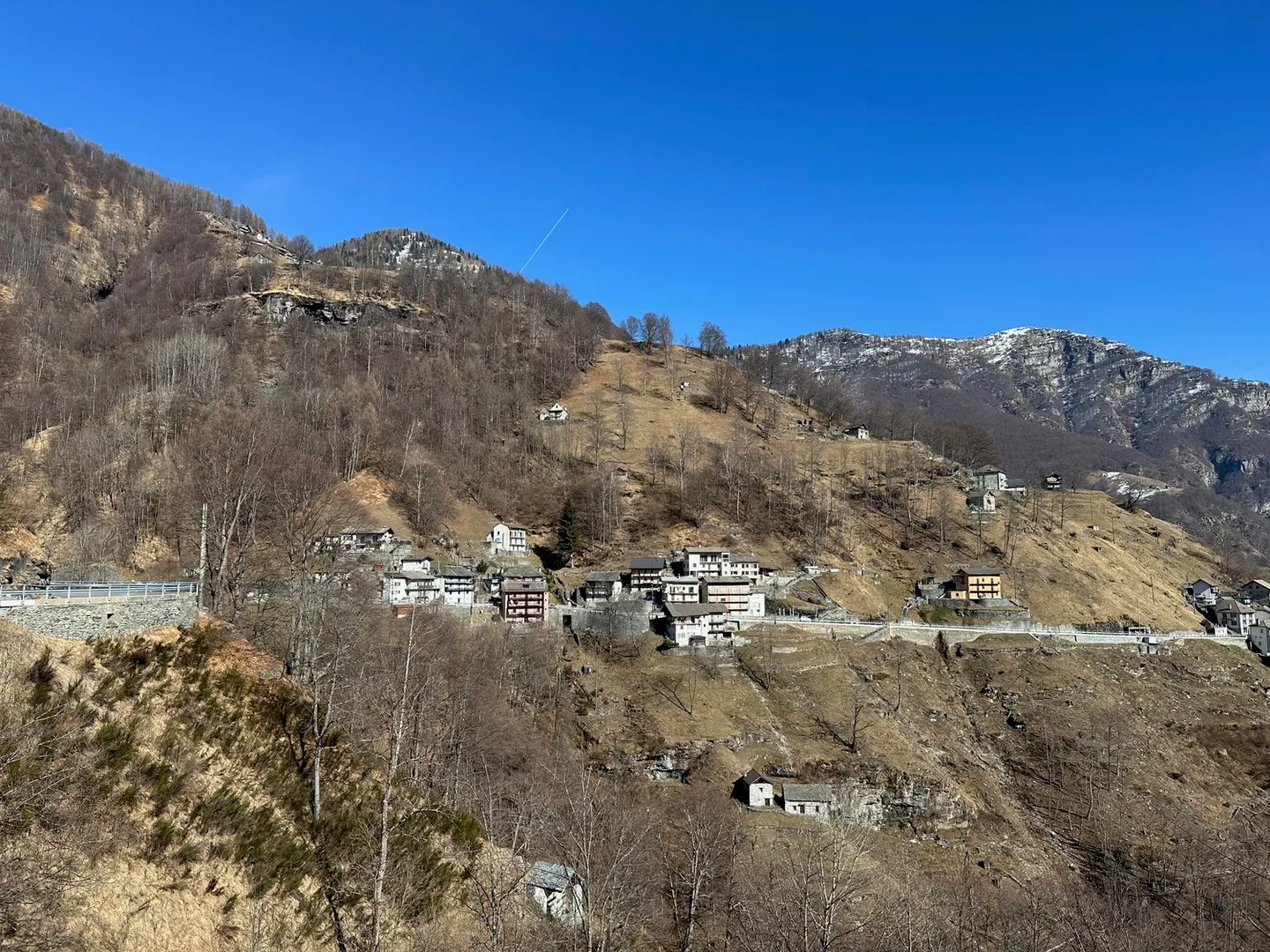 Zwei Wohnungen in einem Dreifamilienhaus - Foto 24 von 30