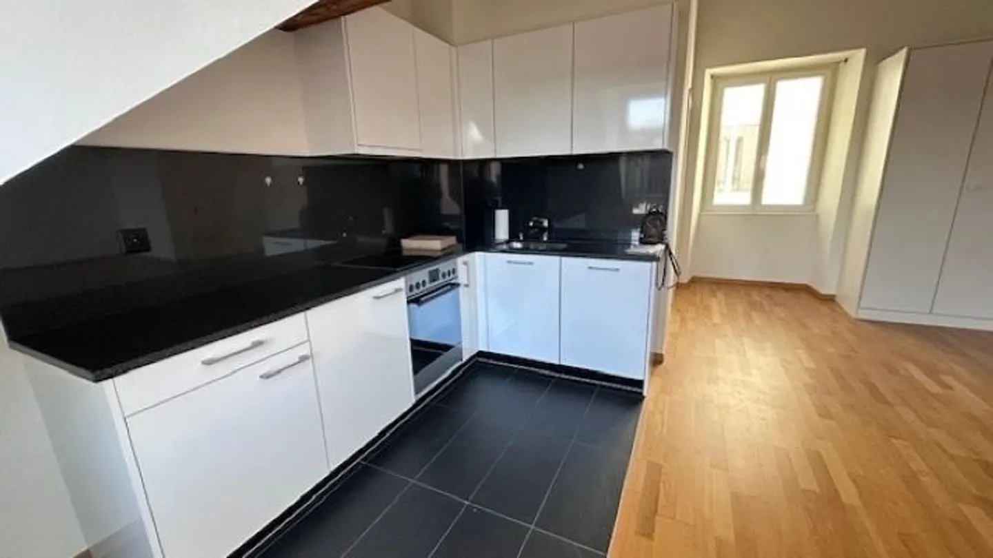 Modern accommodation in the city center - Photo 5 of 5