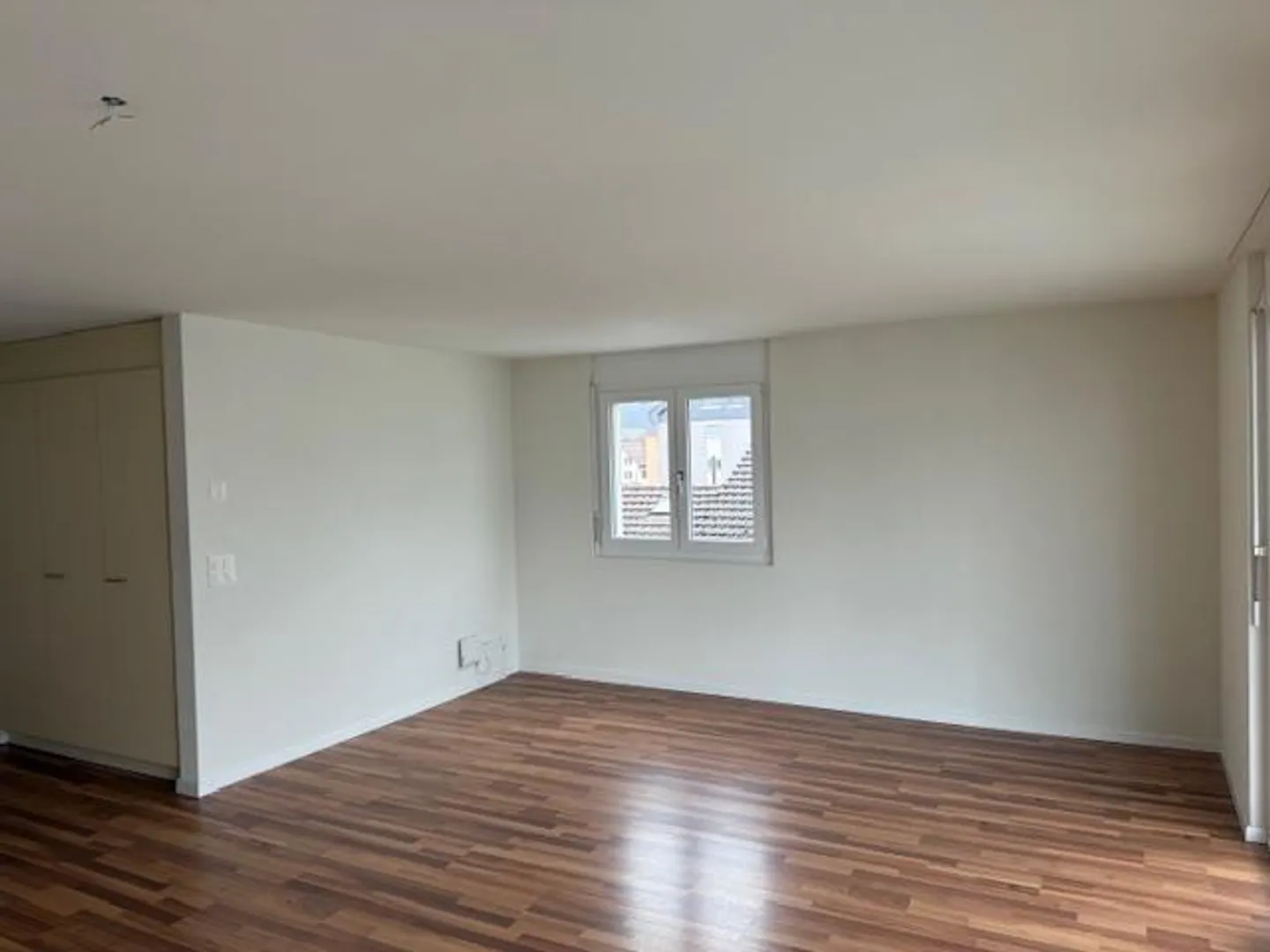 Il tuo rifugio elegante in una posizione tranquilla - Affitta senza deposito! - Foto 3 di 7