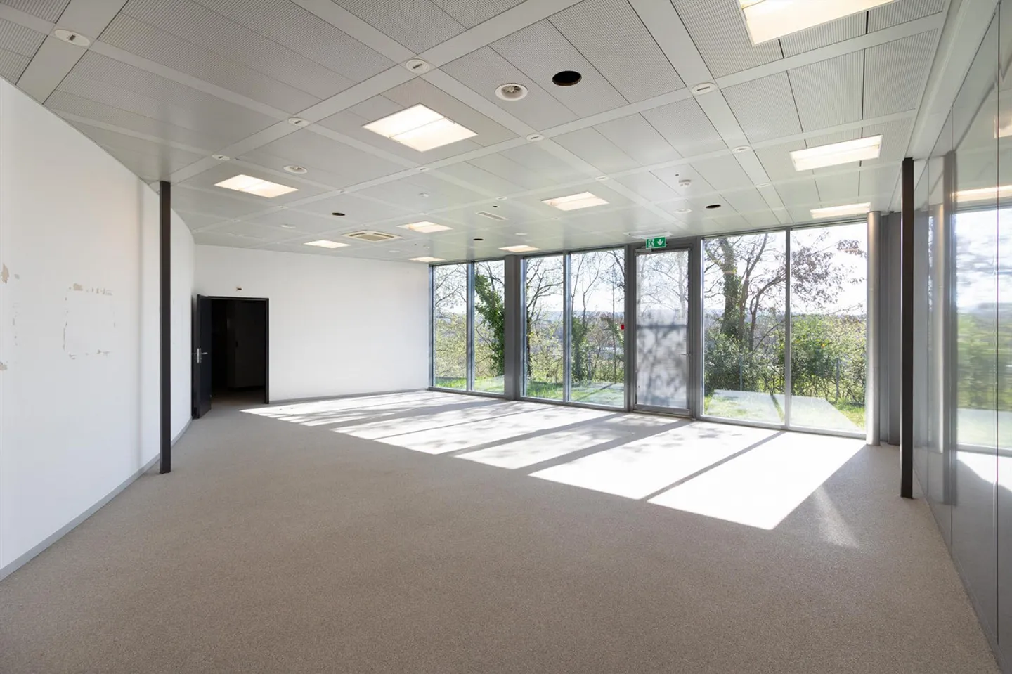 Attraente spazio commerciale in affitto a Böttstein - Foto 5 di 16