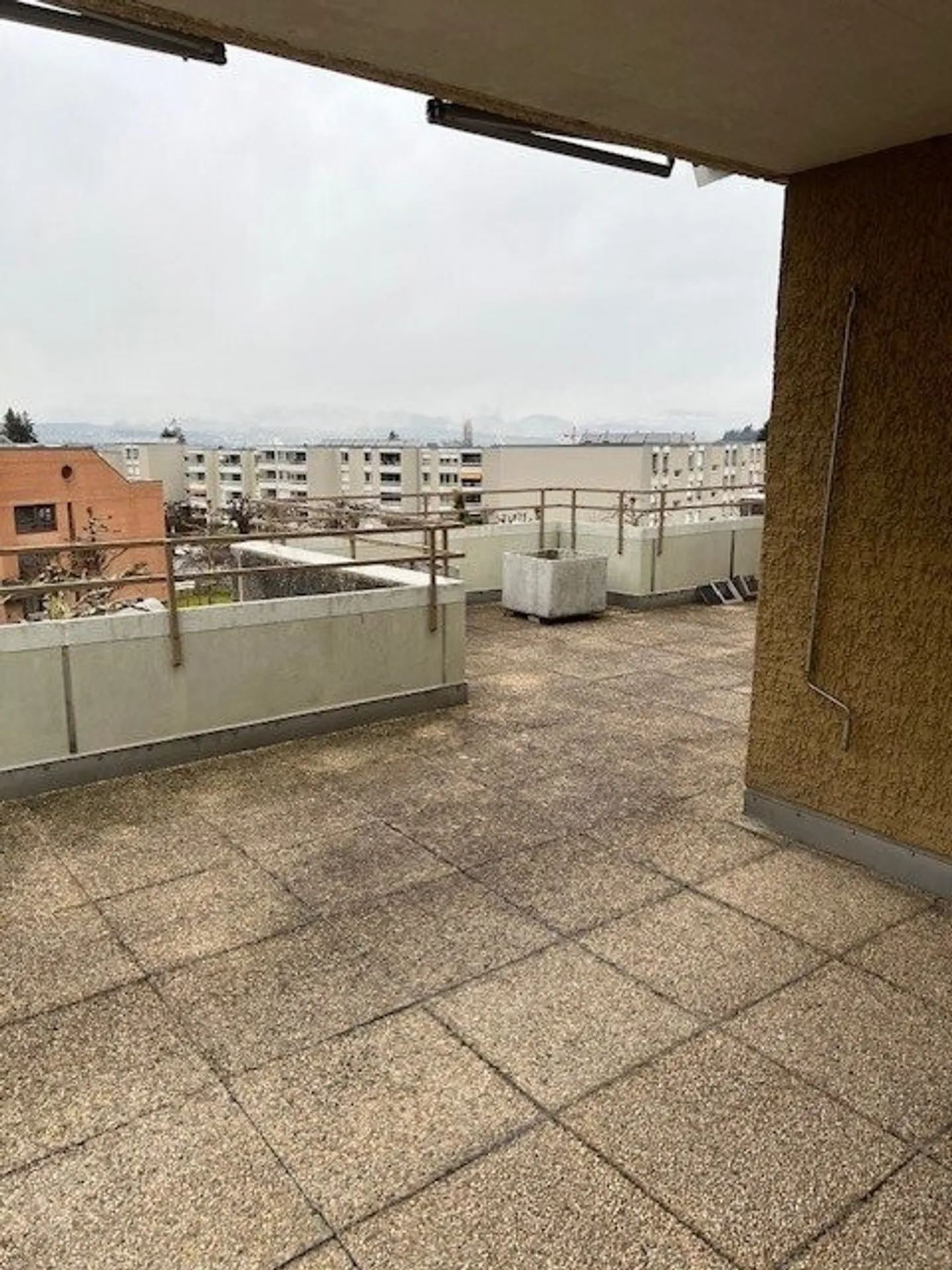 Appartamento in affitto - Foto 4 di 10