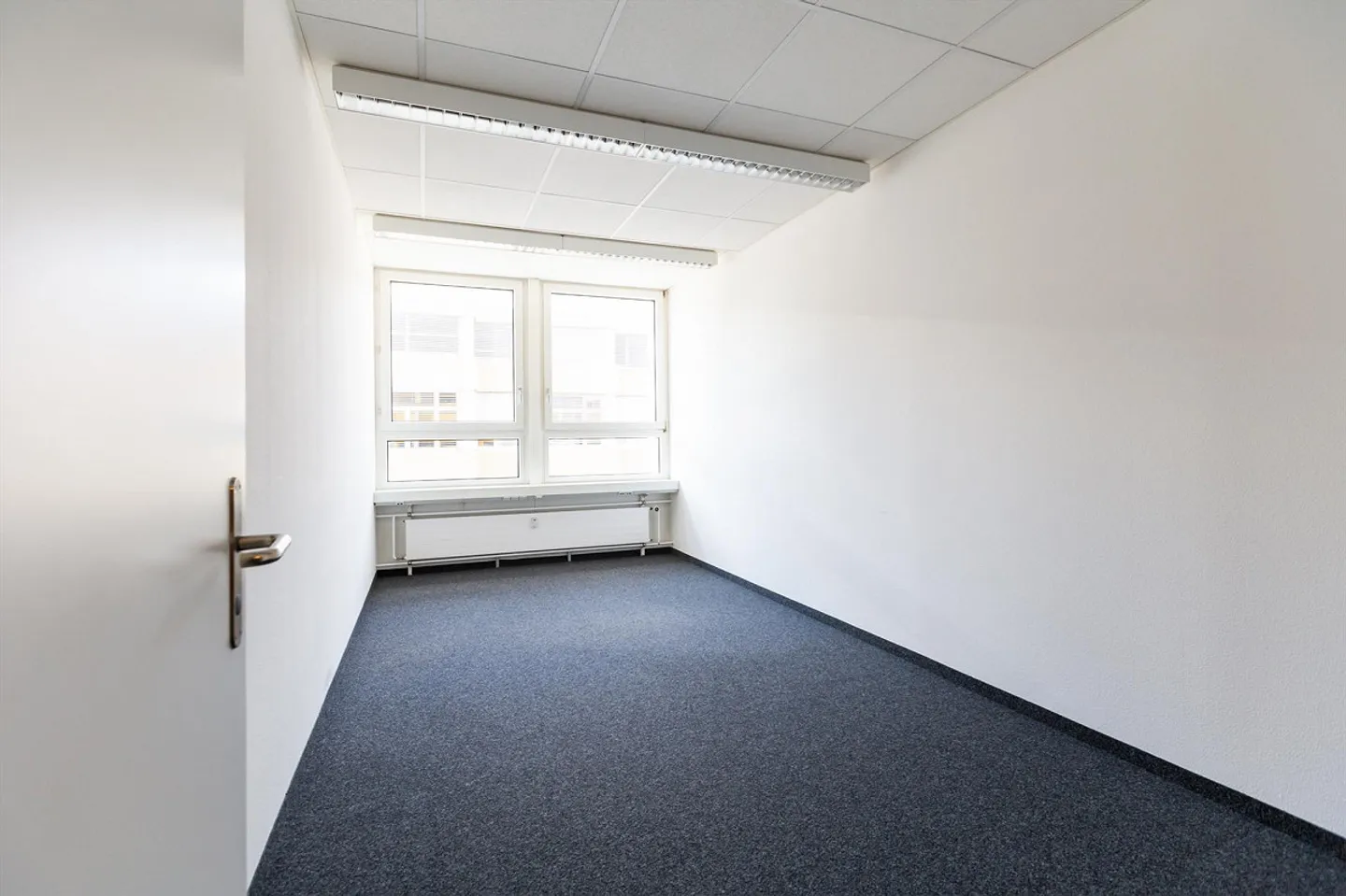 Funktionales Einzelbüro zu vermieten - Foto 1 von 7