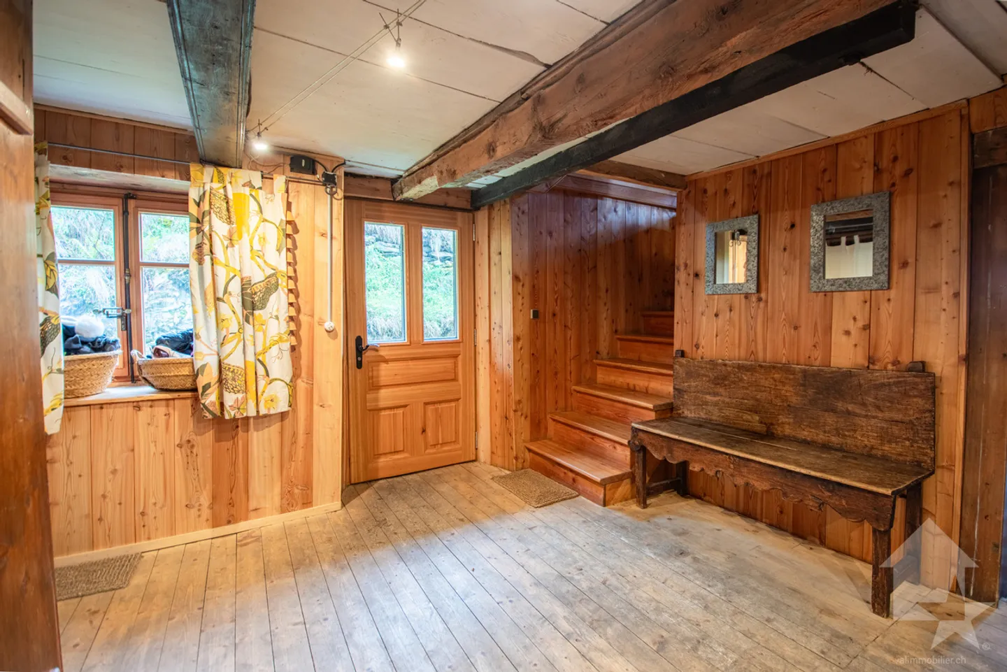 Detached house of 170 m² on a plot of 1,000 m² - Photo 5 of 21