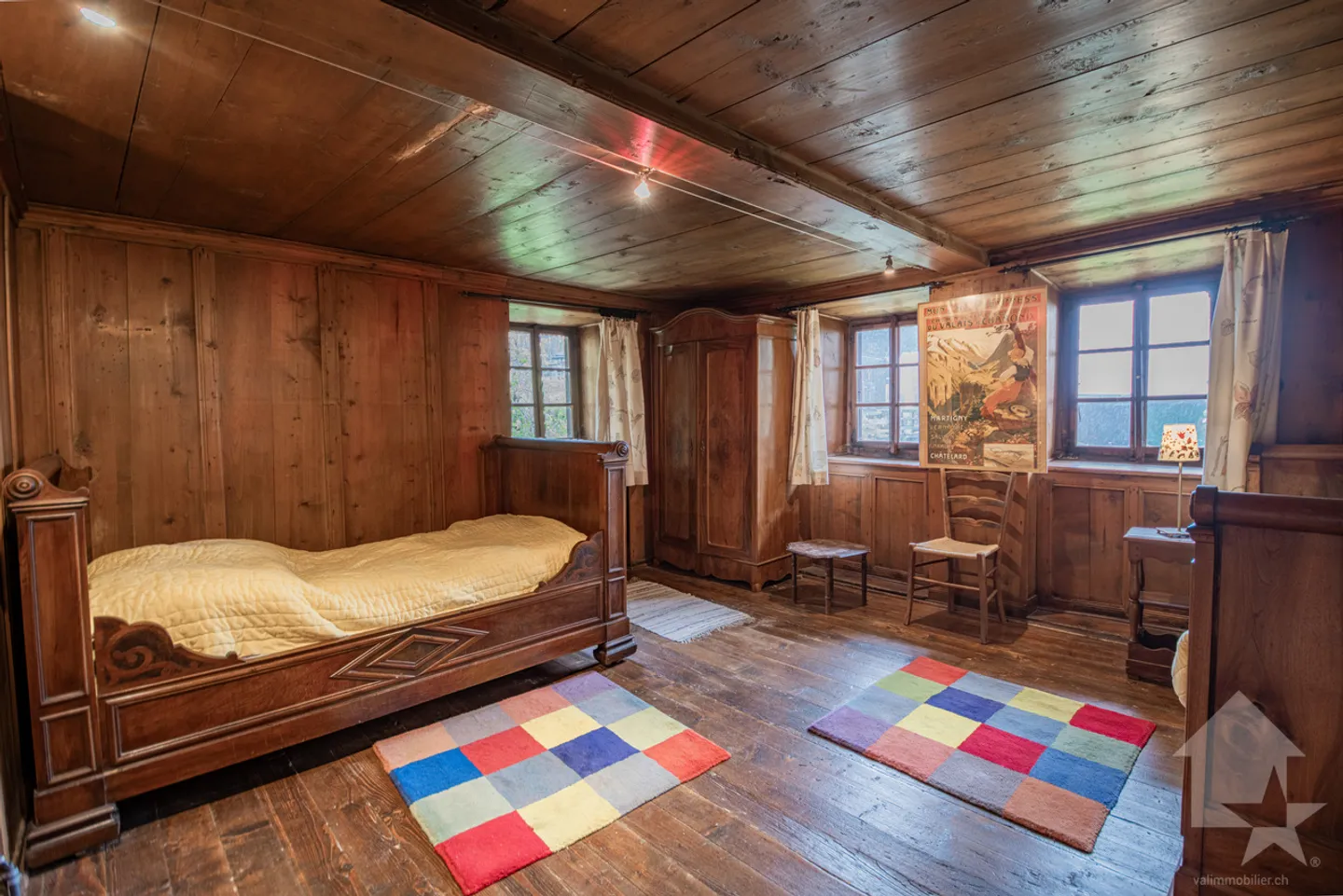 Detached house of 170 m² on a plot of 1,000 m² - Photo 8 of 21