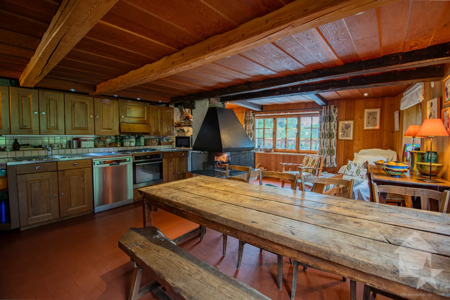 Detached house of 170 m² on a plot of 1,000 m² - Photo 13 of 21