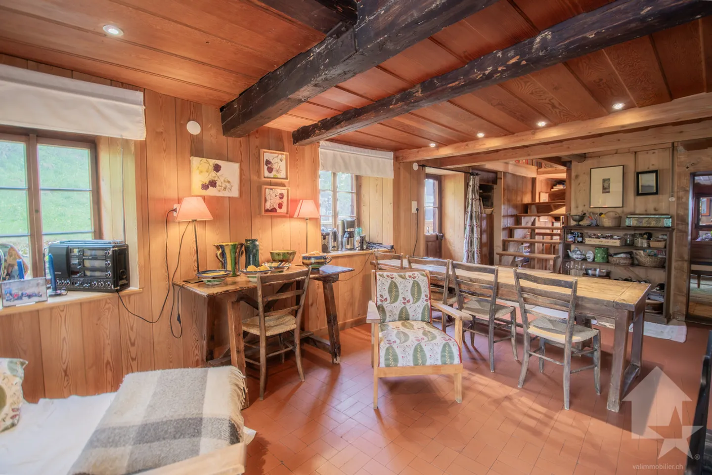Detached house of 170 m² on a plot of 1,000 m² - Photo 14 of 21