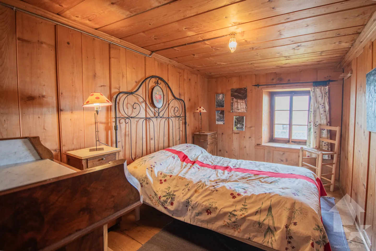 Detached house of 170 m² on a plot of 1,000 m² - Photo 17 of 21