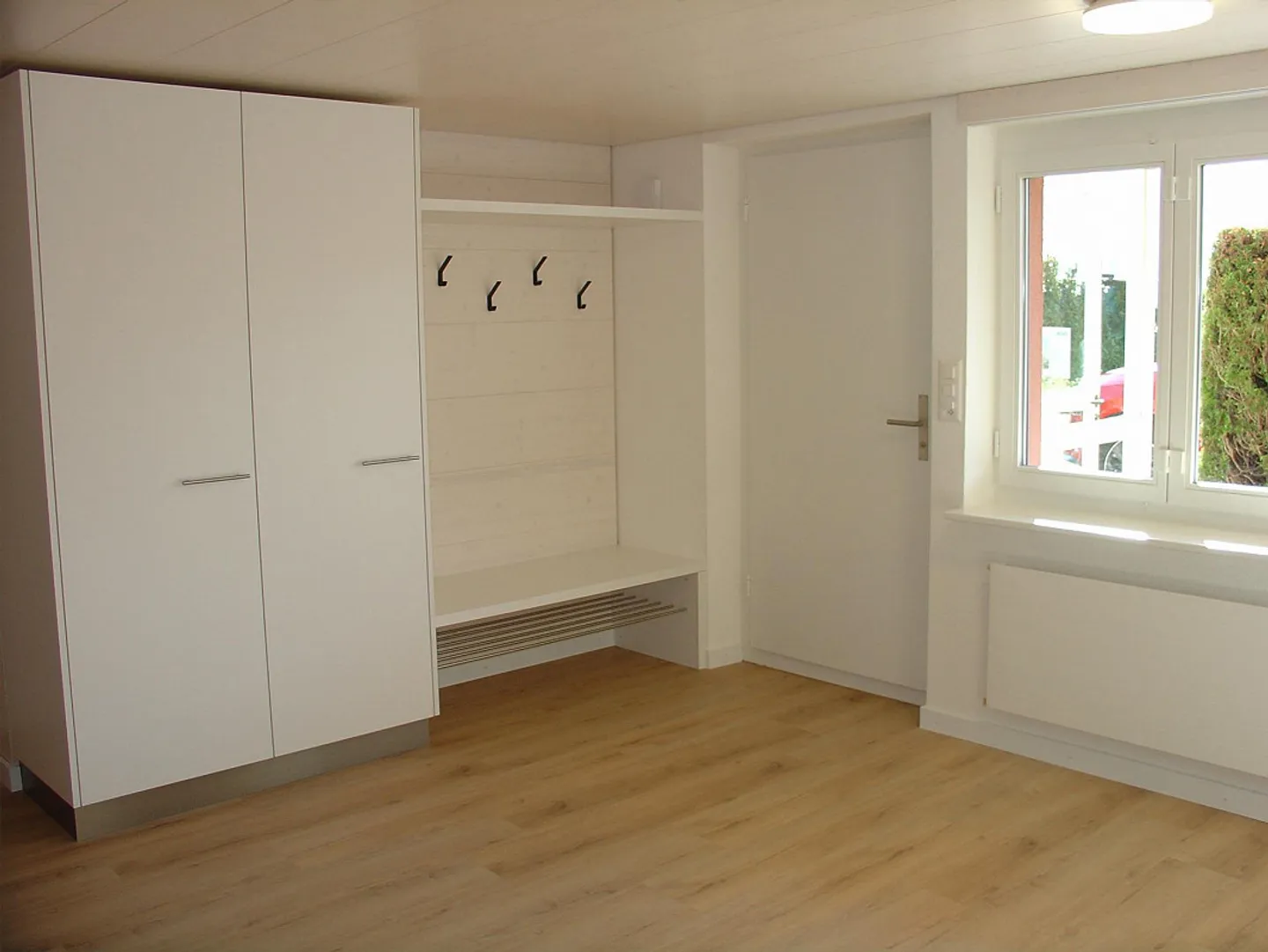 Completely renovated 2 1/2 - room apartment in Küssnacht am Rigi - Photo 2 of 11