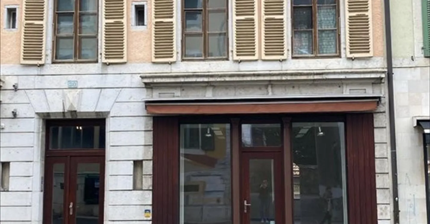 GRANDI 5,5 STANZE CON CHARME E PARQUET - Foto 6 di 6