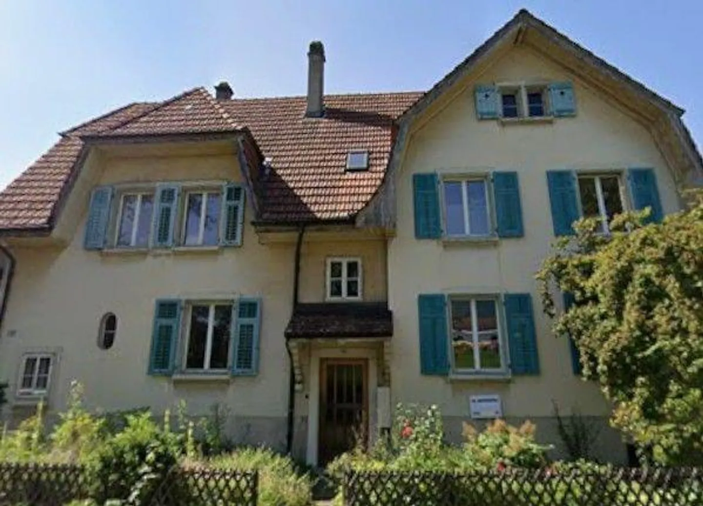 Deux maisons avec atelier - Photo 1 sur 13