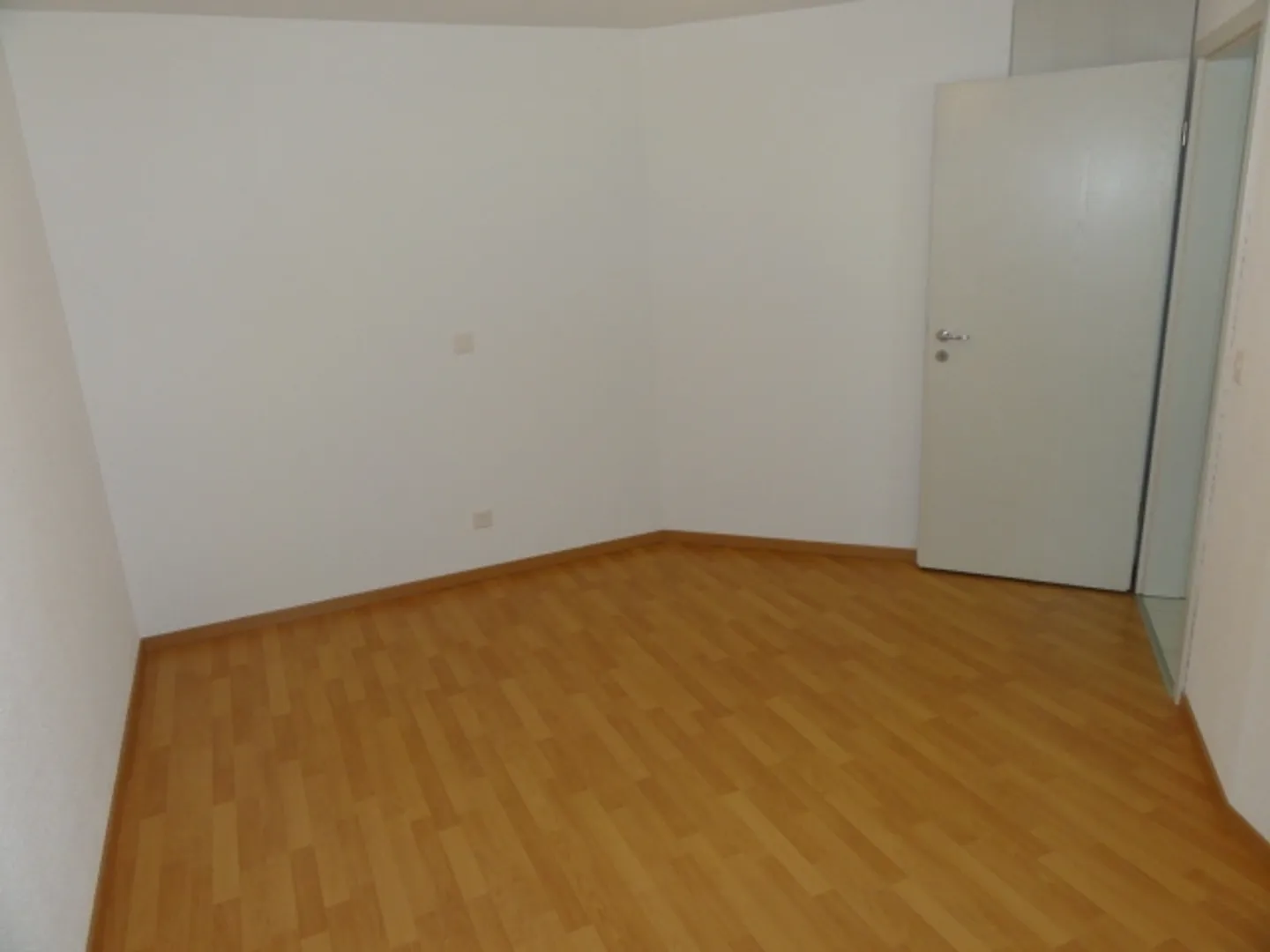 Moderne. Lumineux. Central: Appartement 3 1/2 pièces pour le confort - Photo 7 sur 10