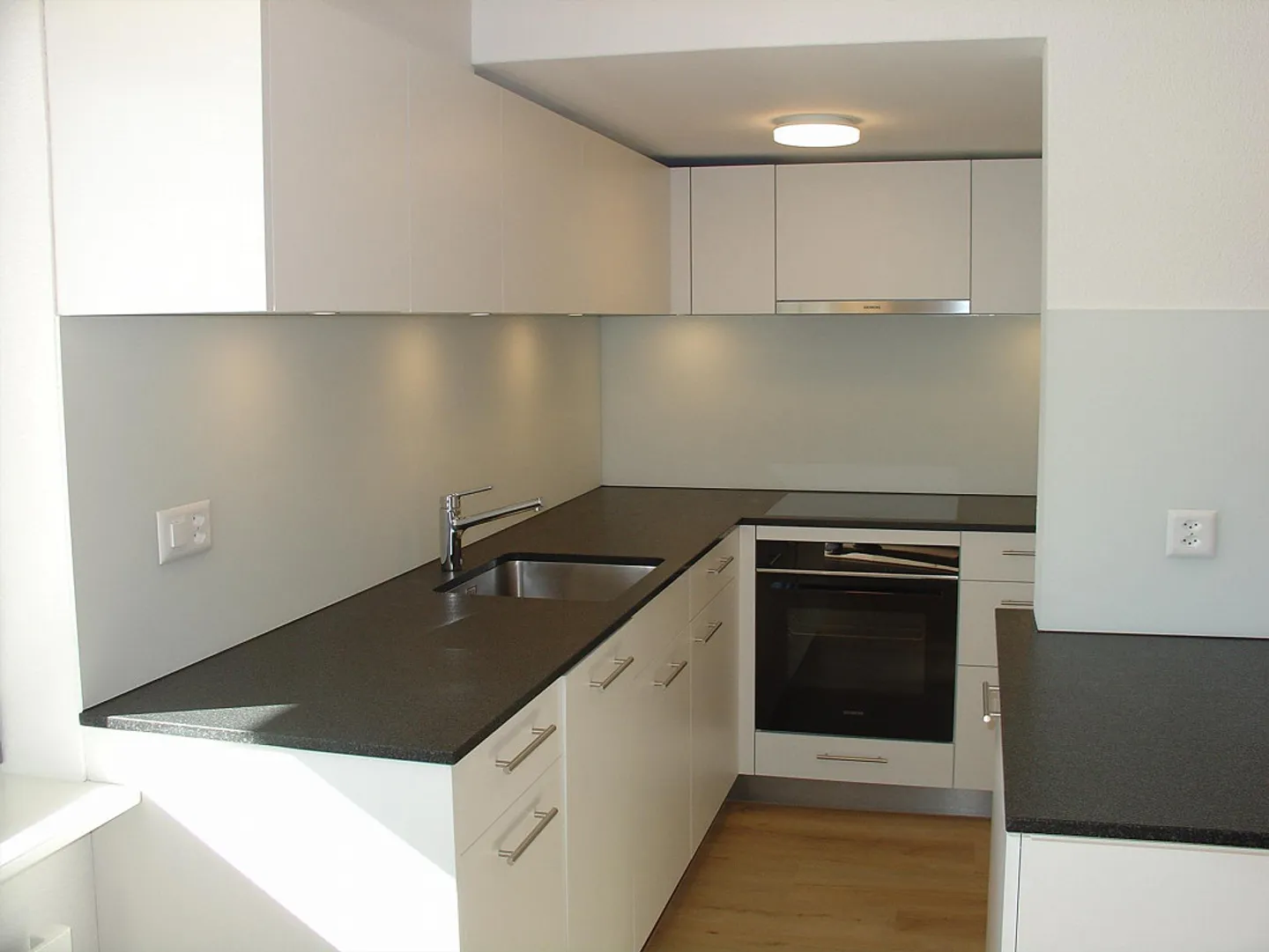 Completely renovated 2 1/2 - room apartment in Küssnacht am Rigi - Photo 7 of 11