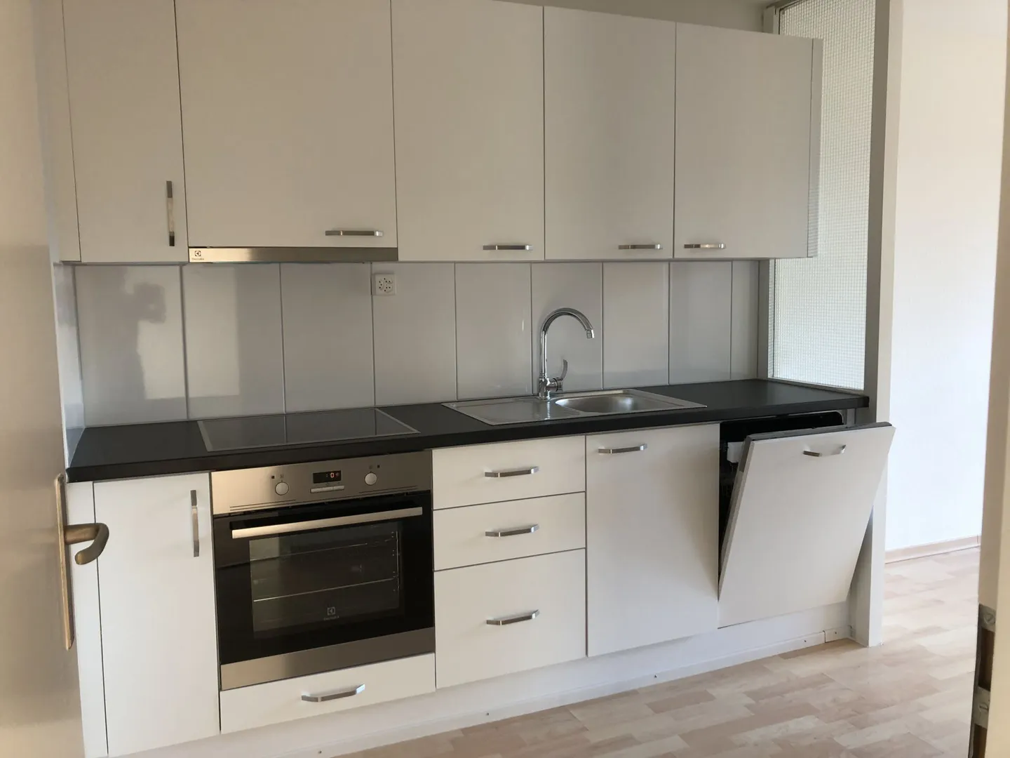 Appartamento 3.5 locali 1° piano con bella vista e sole serale - Foto 1 di 7