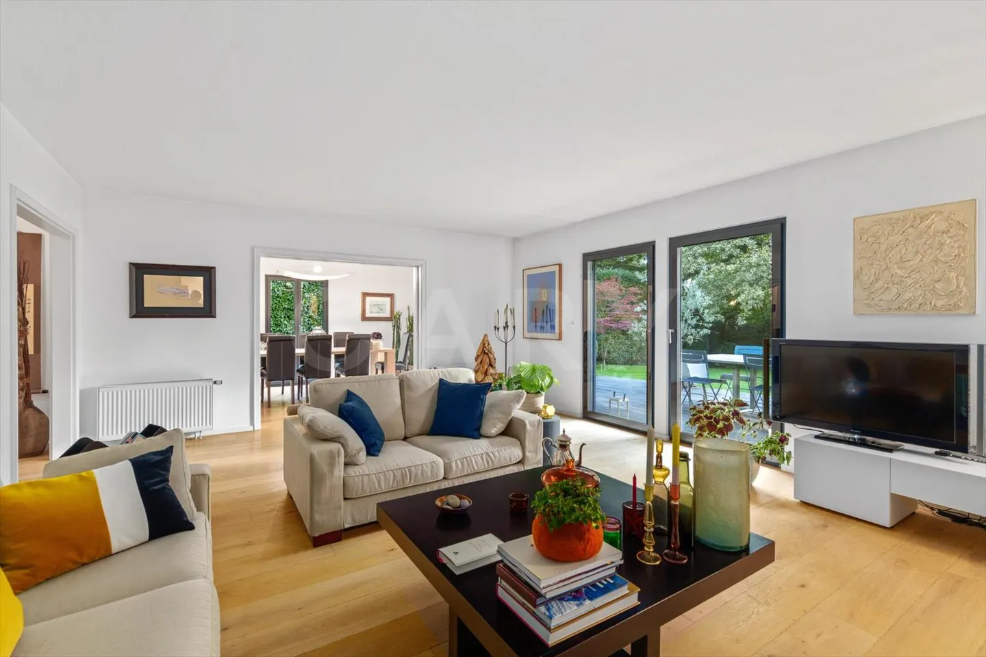 8.5-room adjoining house - Photo 1 of 13