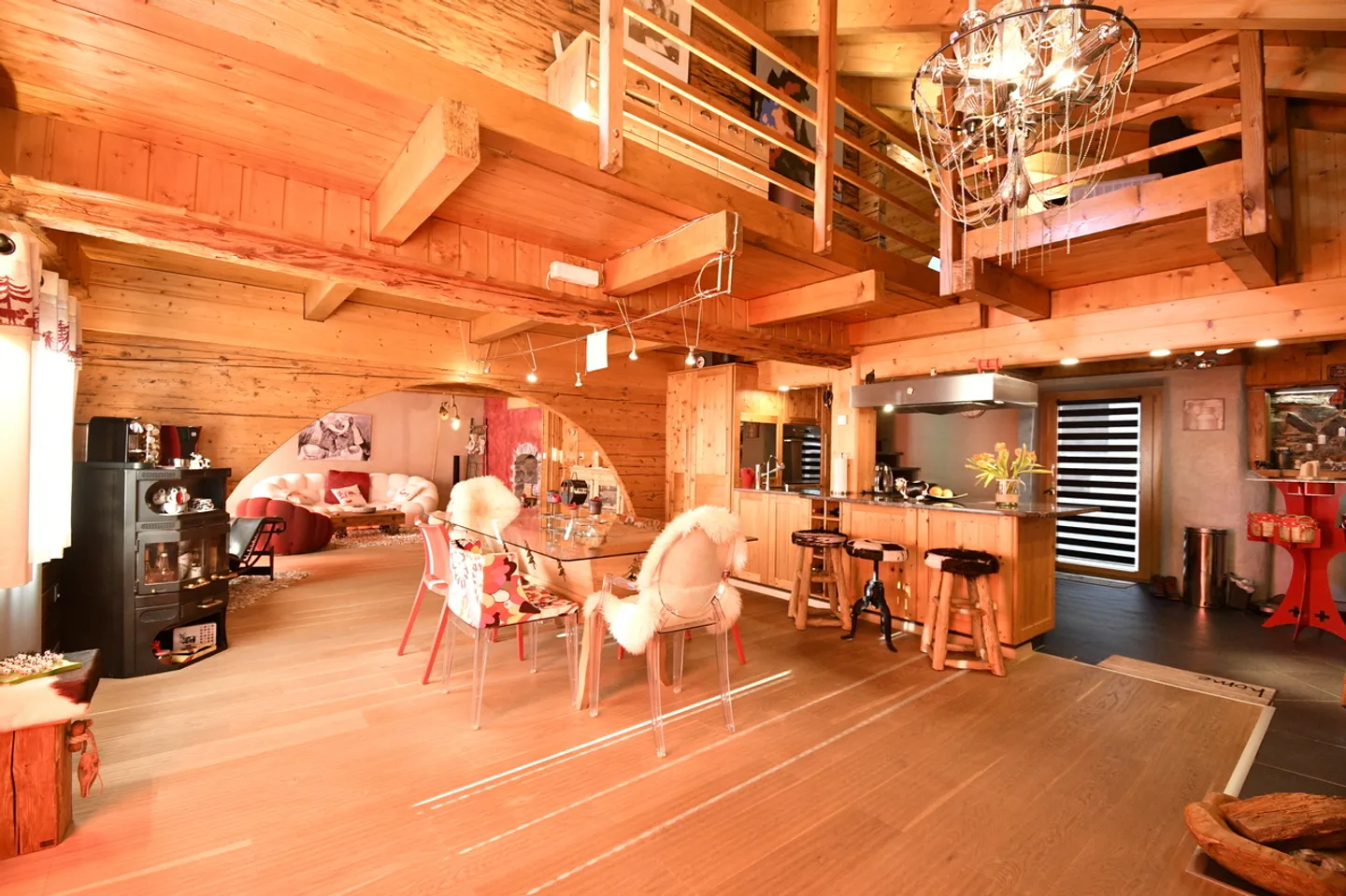 3.5 Room House - Photo 1 of 11