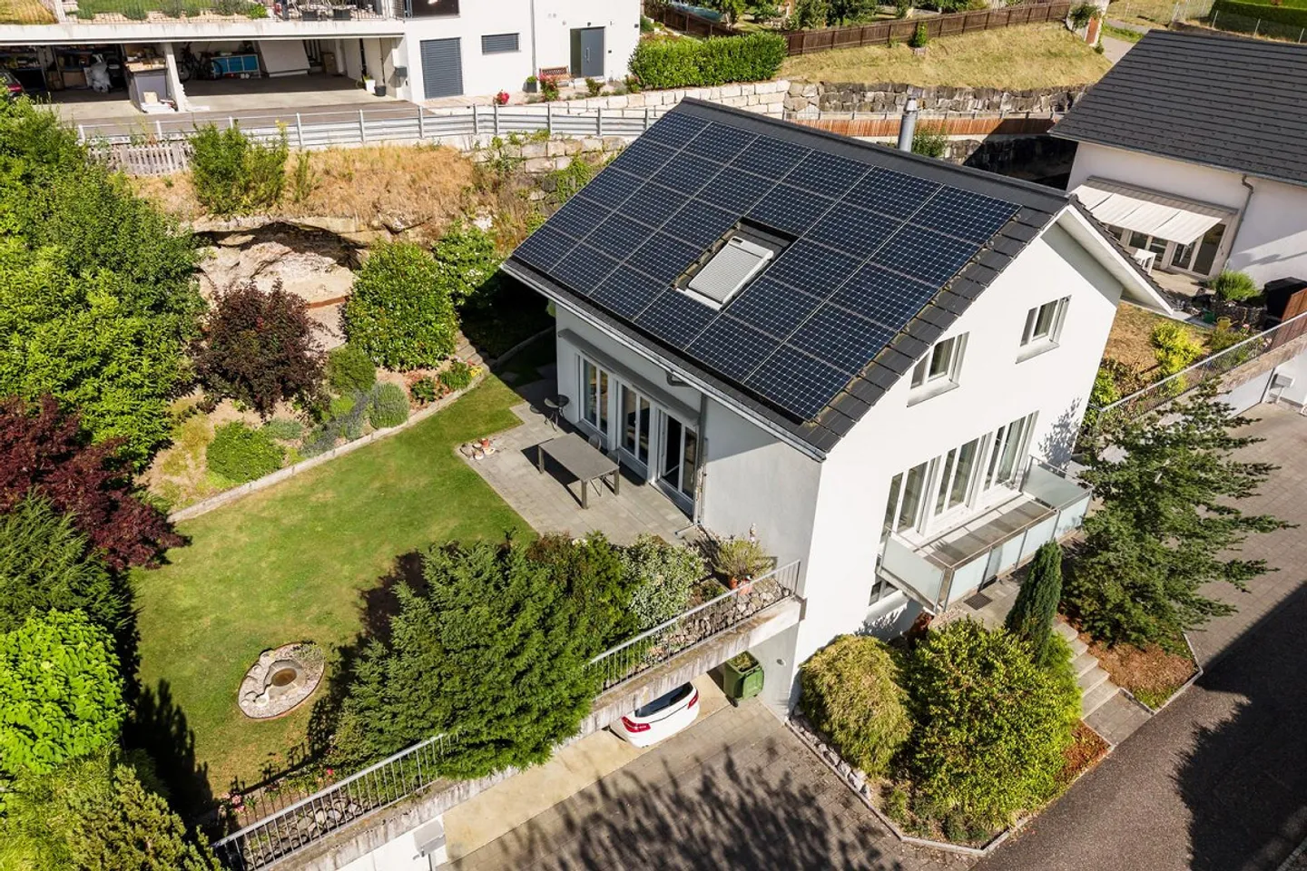 Casa unifamiliare di 5,5 stanze con garage doppio a Kaufdorf - Foto 1 di 13