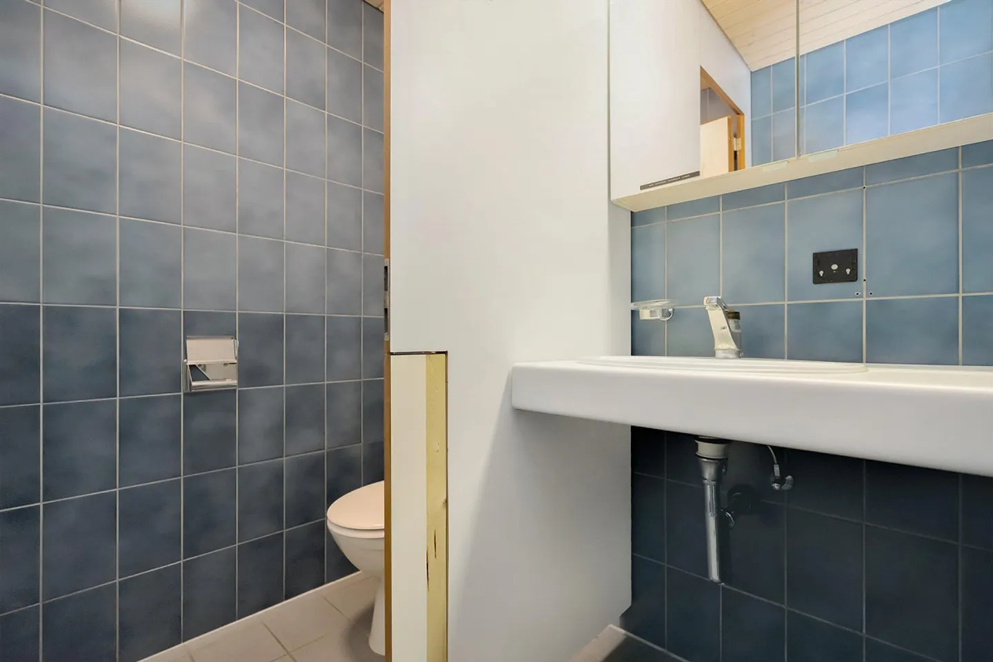 Office or commercial space - ready for occupancy - affordable - Photo 14 of 24