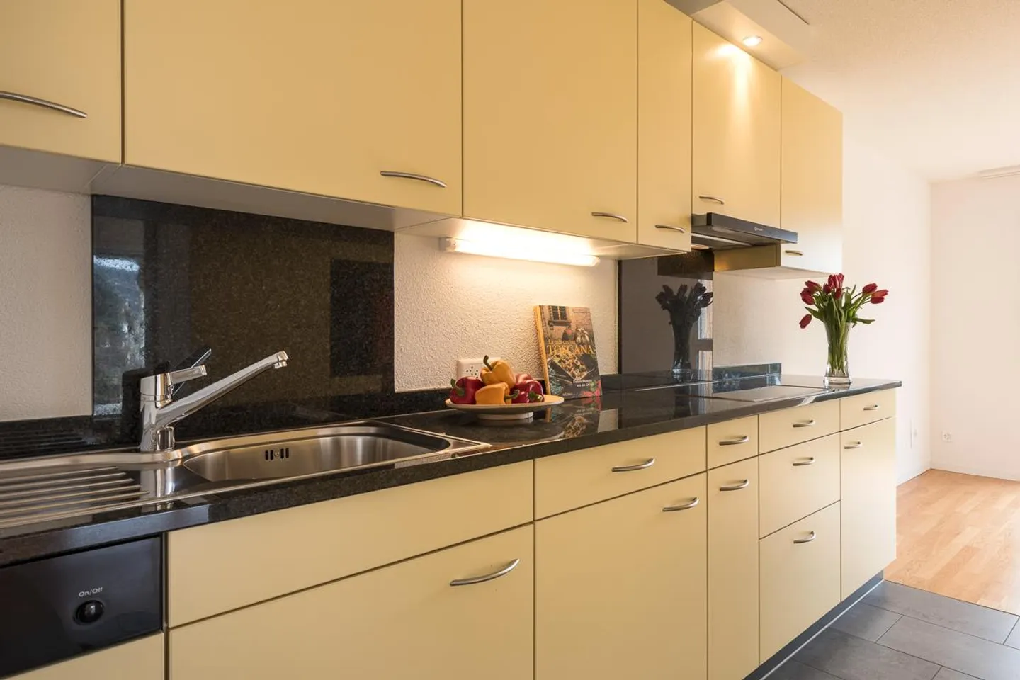 Attraktive 4.5 Zimmerwohnung in ruhiger Wohngegend - Foto 1 von 8