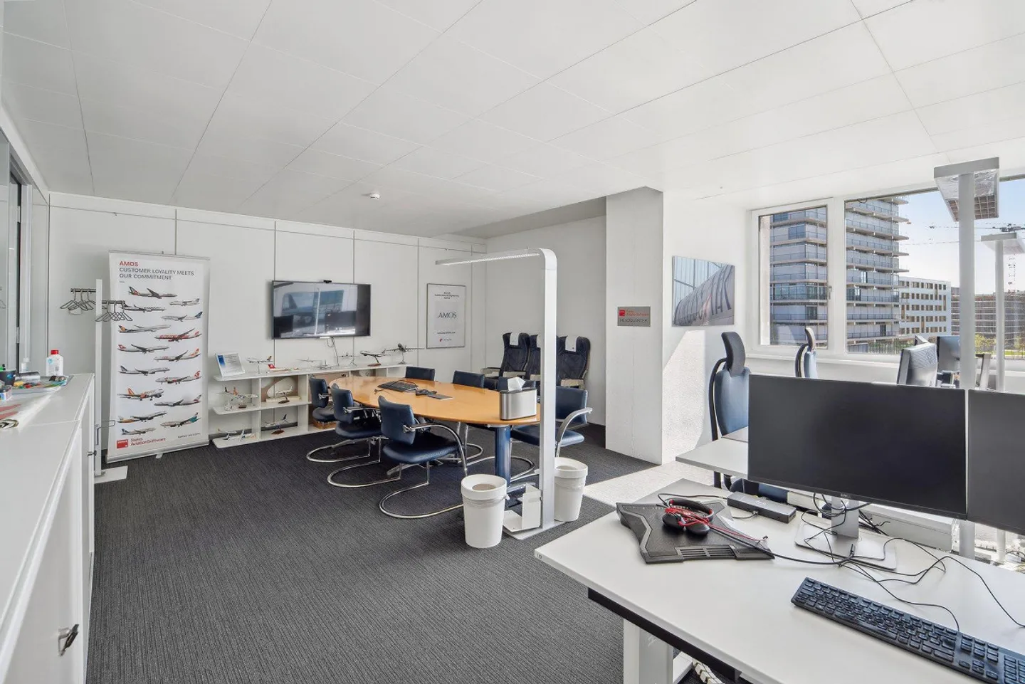 Office spaces with their own cafeteria, meeting arena & gym - Flexible b... - Photo 9 of 9