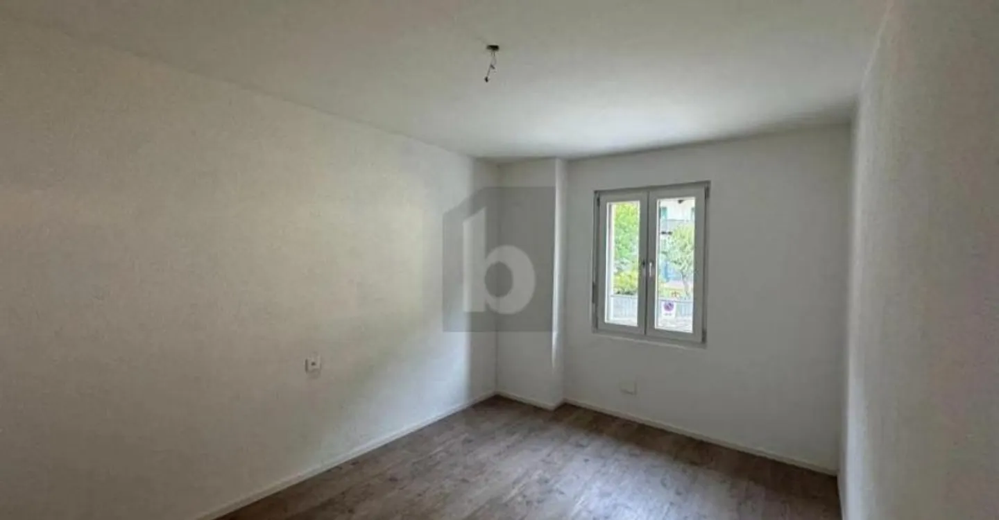 SUITABLE FOR FAMILIES, MODERN AND PROFITABLE - Photo 3 of 4