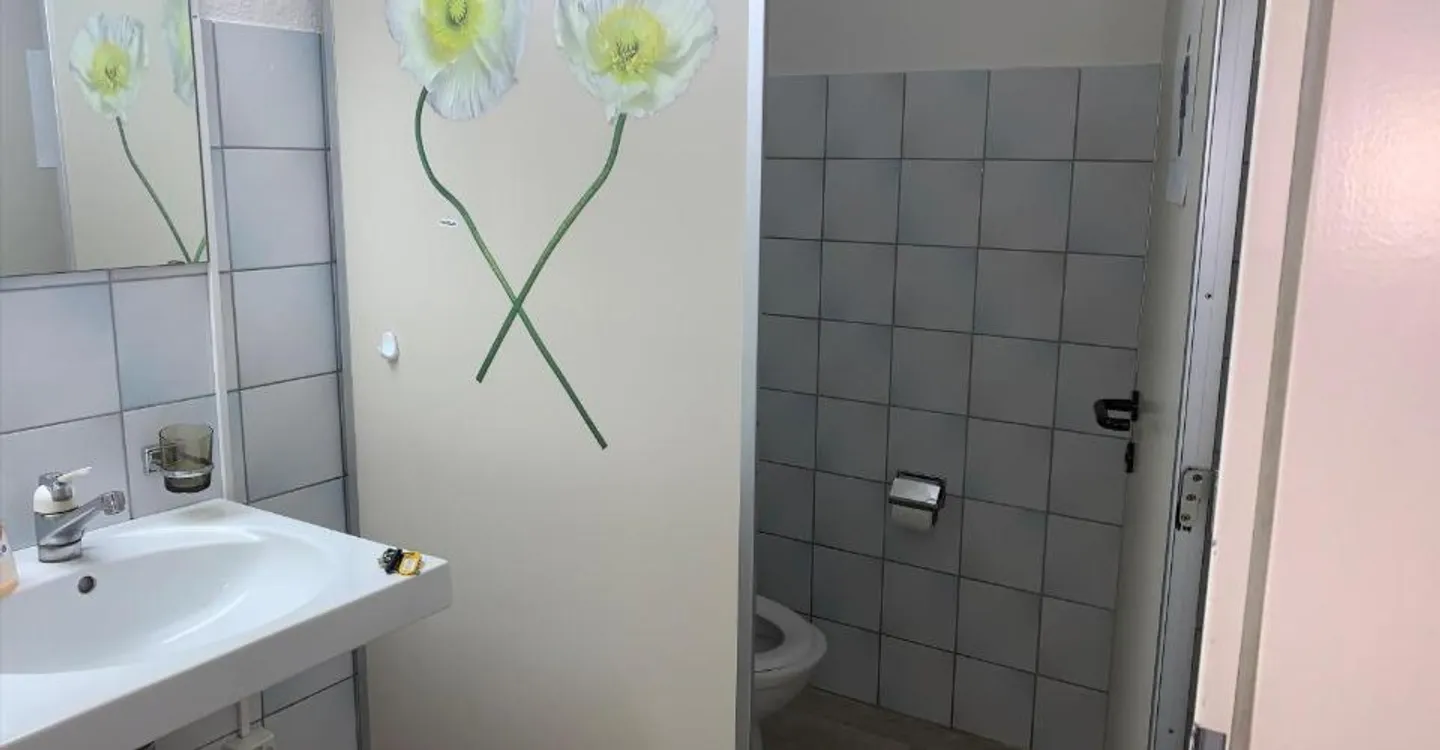 160m2 Office Space near Letzipark - Photo 7 of 8
