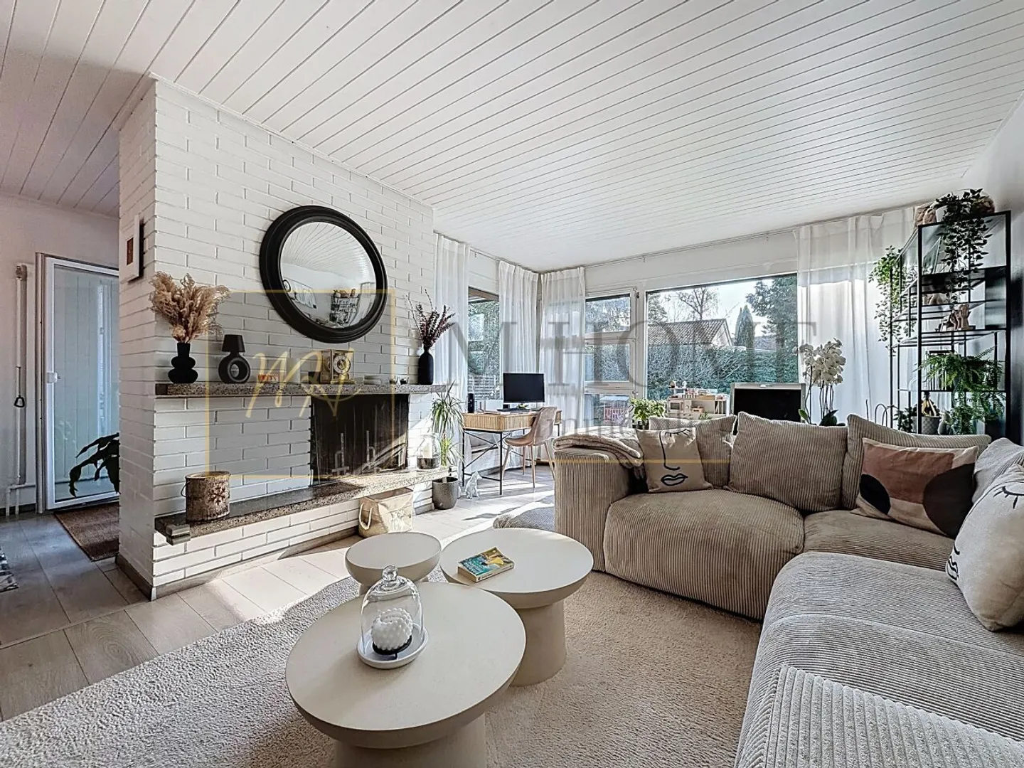 Charming Twin Villa in Grand-Saconnex - Photo 2 of 13