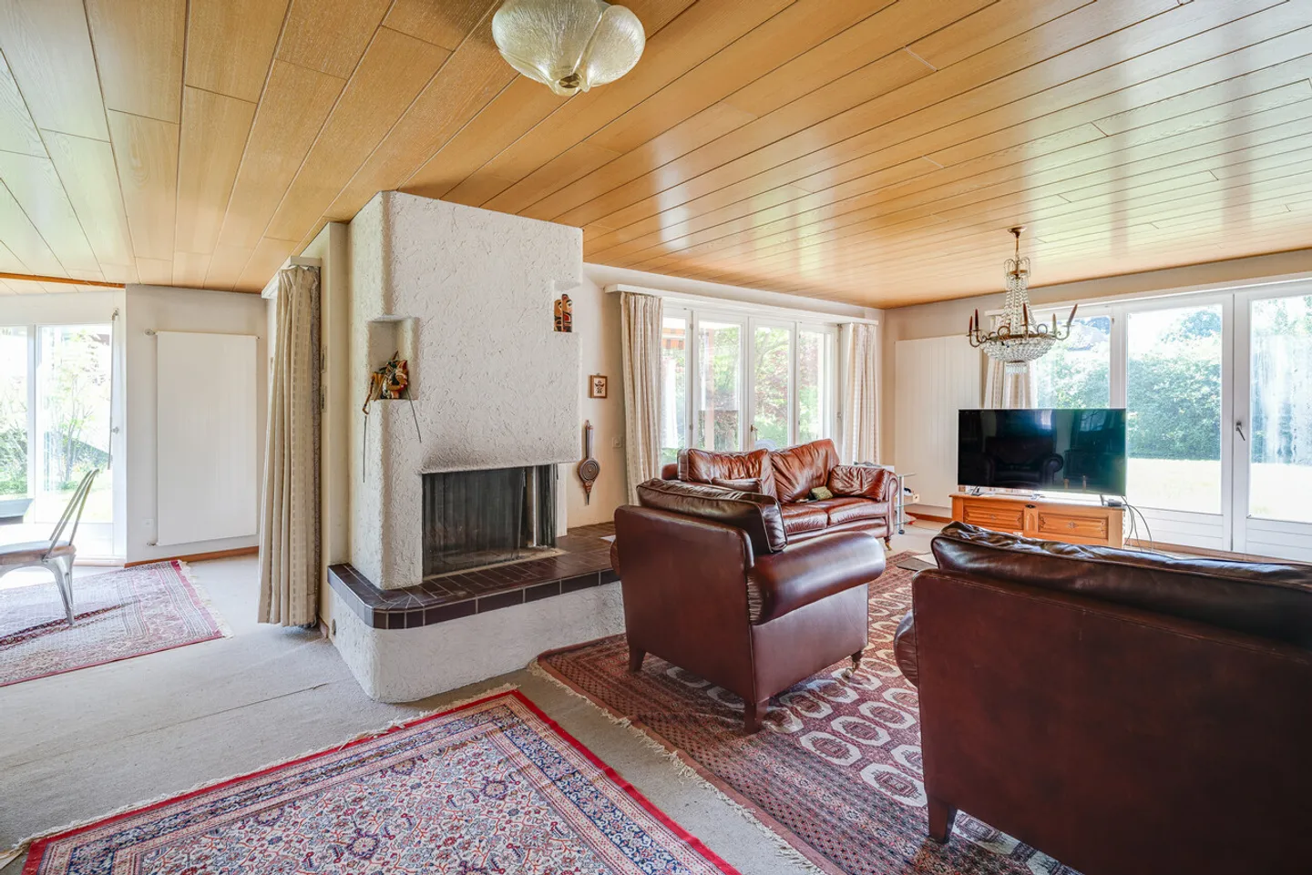 Your Home in Meyriez - Space for Your Dreams - Photo 4 of 24