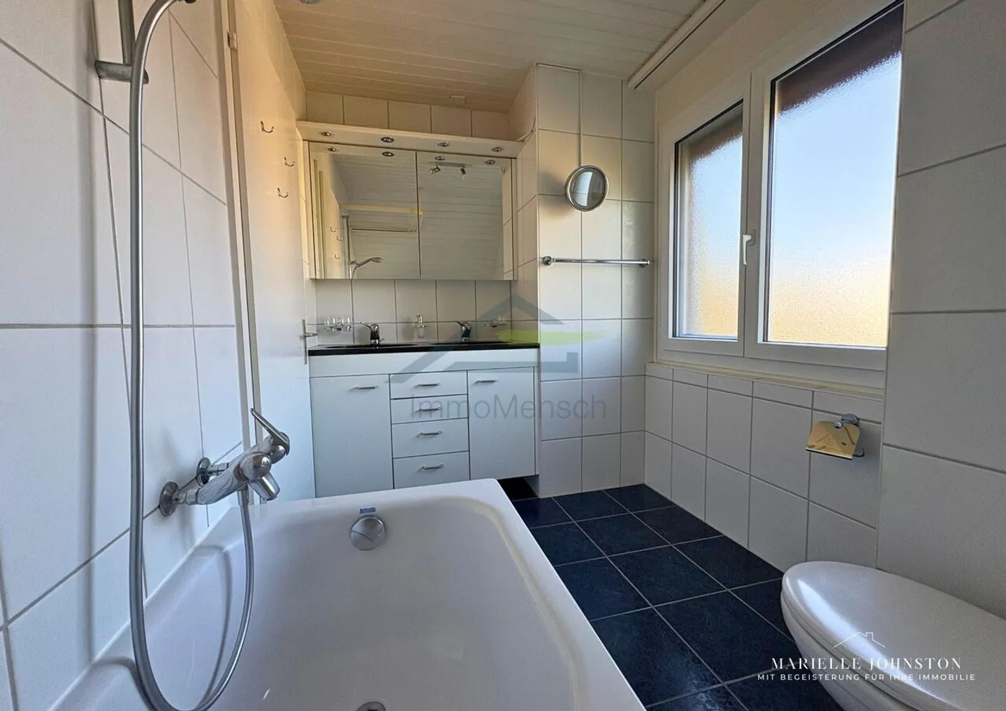 Maison individuelle de 4,5 pièces avec magnifique jardin à Biel-Benken - Photo 28 sur 33