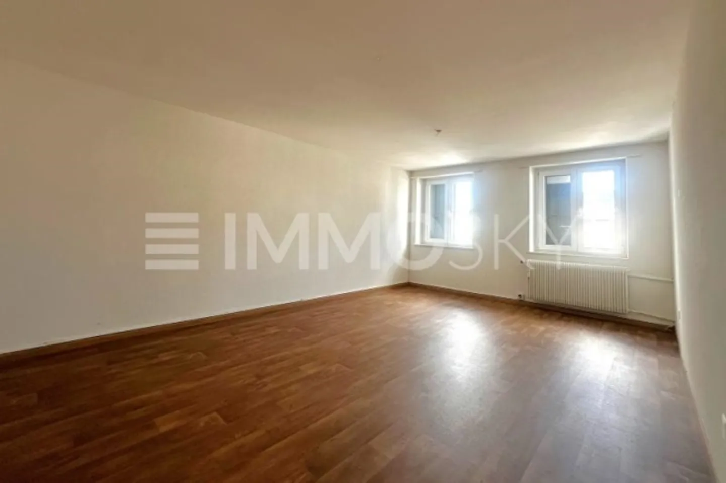 «Ertragsstarkes Mehrfamilienhaus mit Wohn- und Gewerbeflächen» - Foto 5 von 7