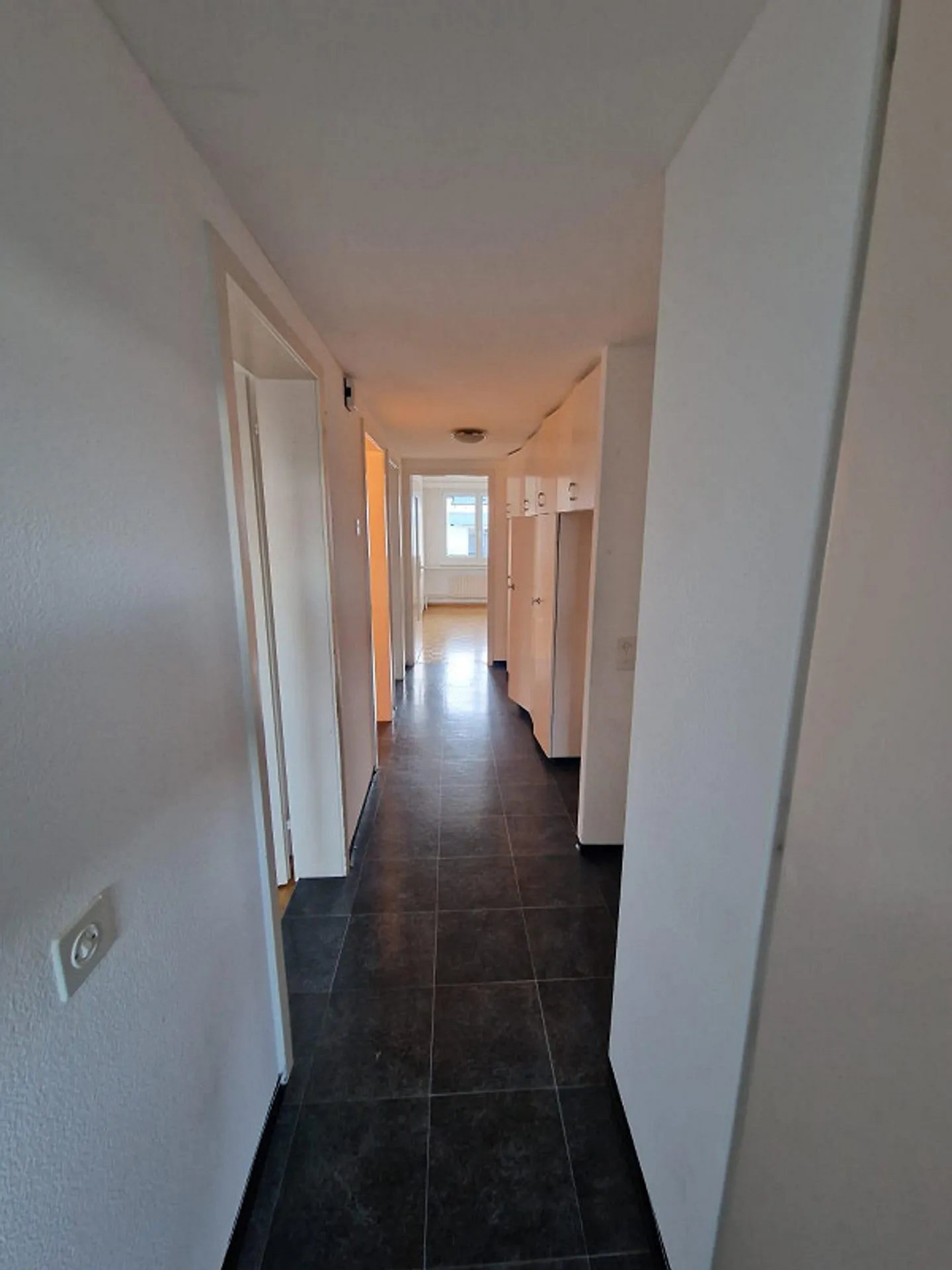 Bellissimo appartamento di 3,5 stanze nel cuore di St. Margrethen - Foto 9 di 13