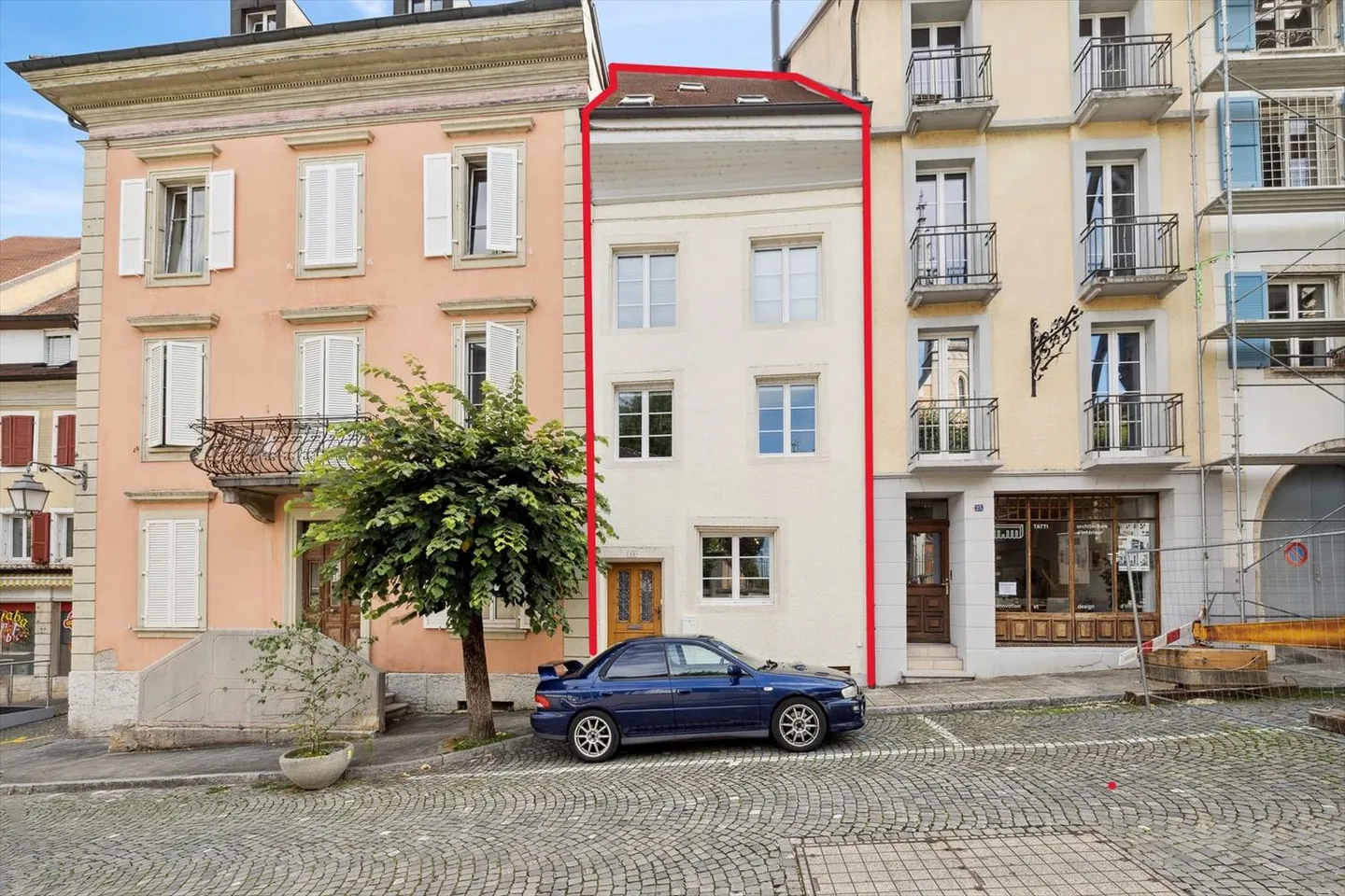 Maison de ville charmante et spacieuse, entièrement rénovée. - Photo 2 sur 11