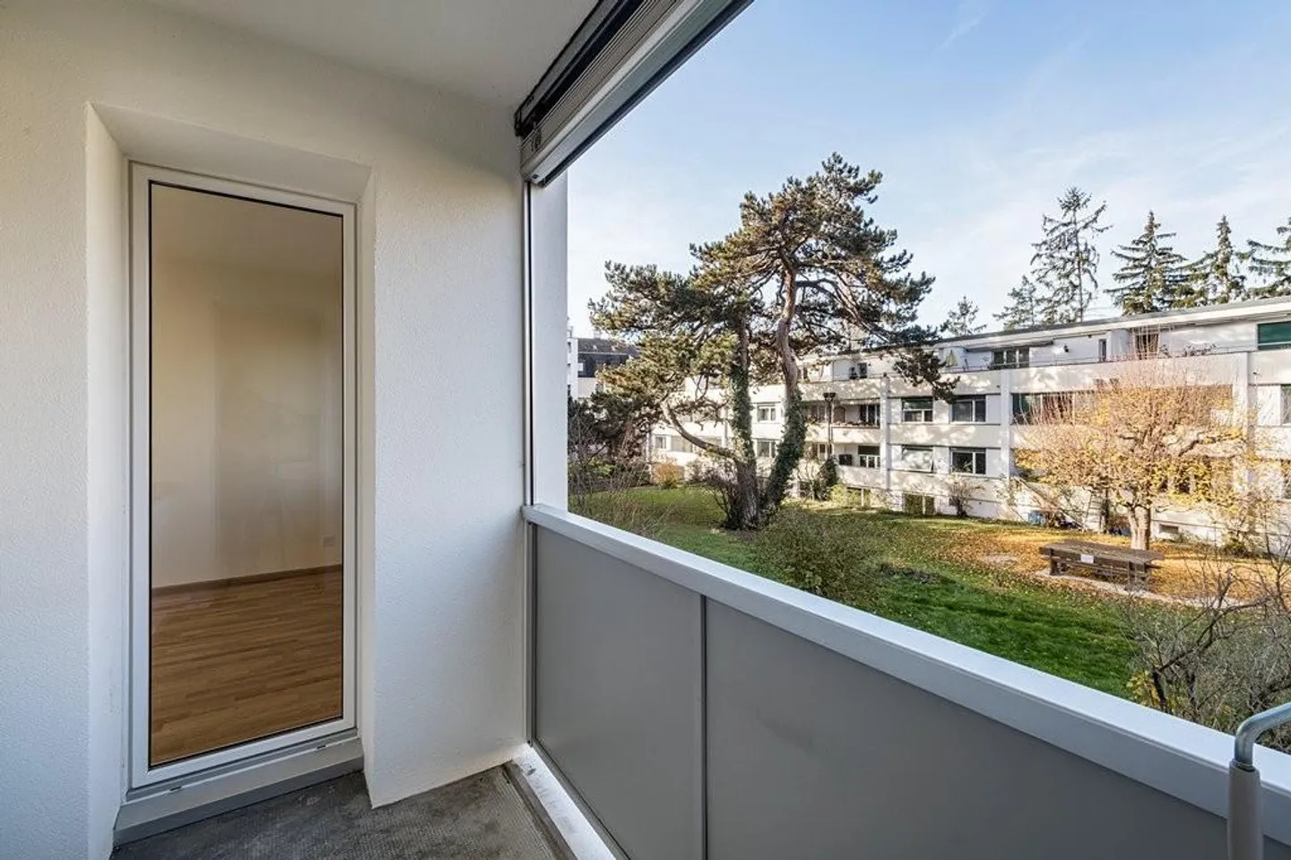 Appartement en ville dans une rue latérale calme - Photo 6 sur 6